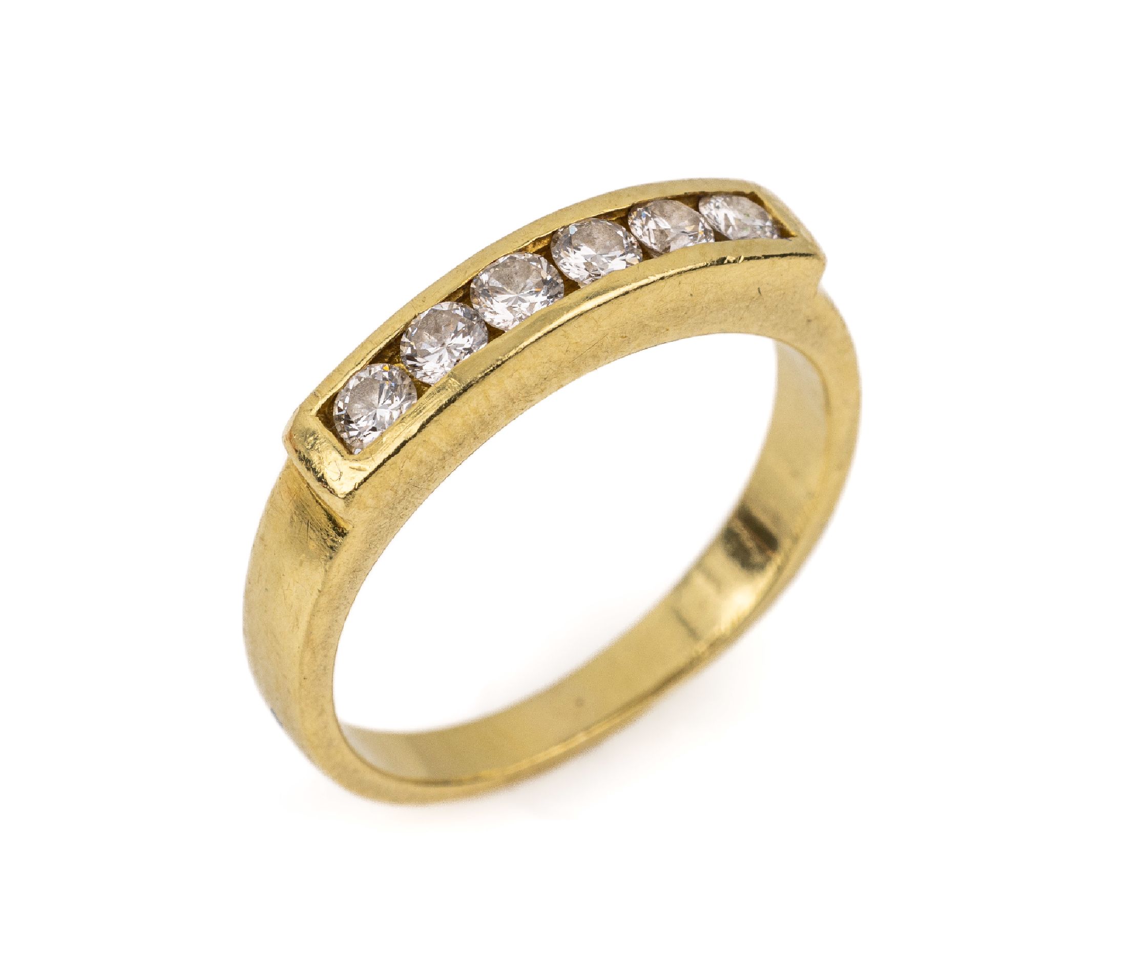 18 kt Gold Brillant-Ring, GG 750/000, 6 Brillanten zus. ca. 0.30 ct feines Weiß-Weiß/ vs-si, RW 55, ca. 4.3 g