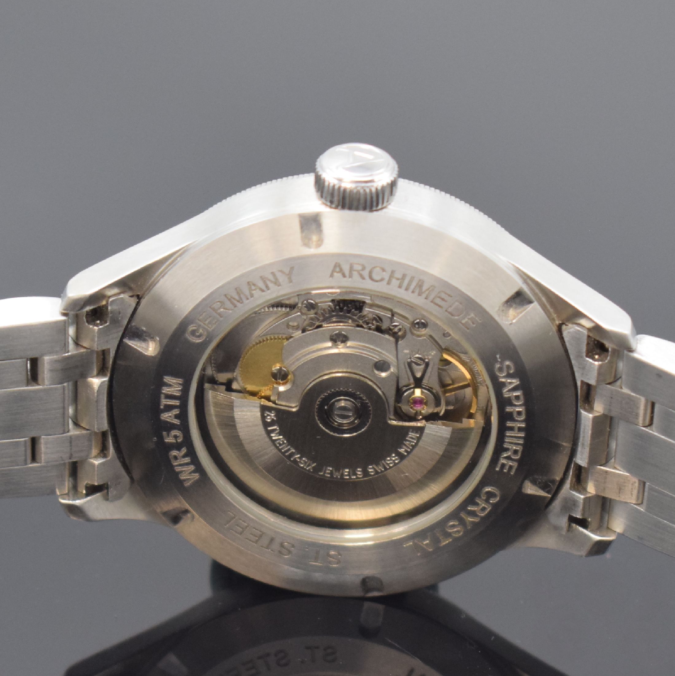 Detail d: ARCHIMEDE Herrenarmbanduhr in Stahl, Deutschland um 2015, Automatik, beids. vergl. Geh., Saphirgl., Boden verschr., orig. Stahlband m. Faltschl., ...