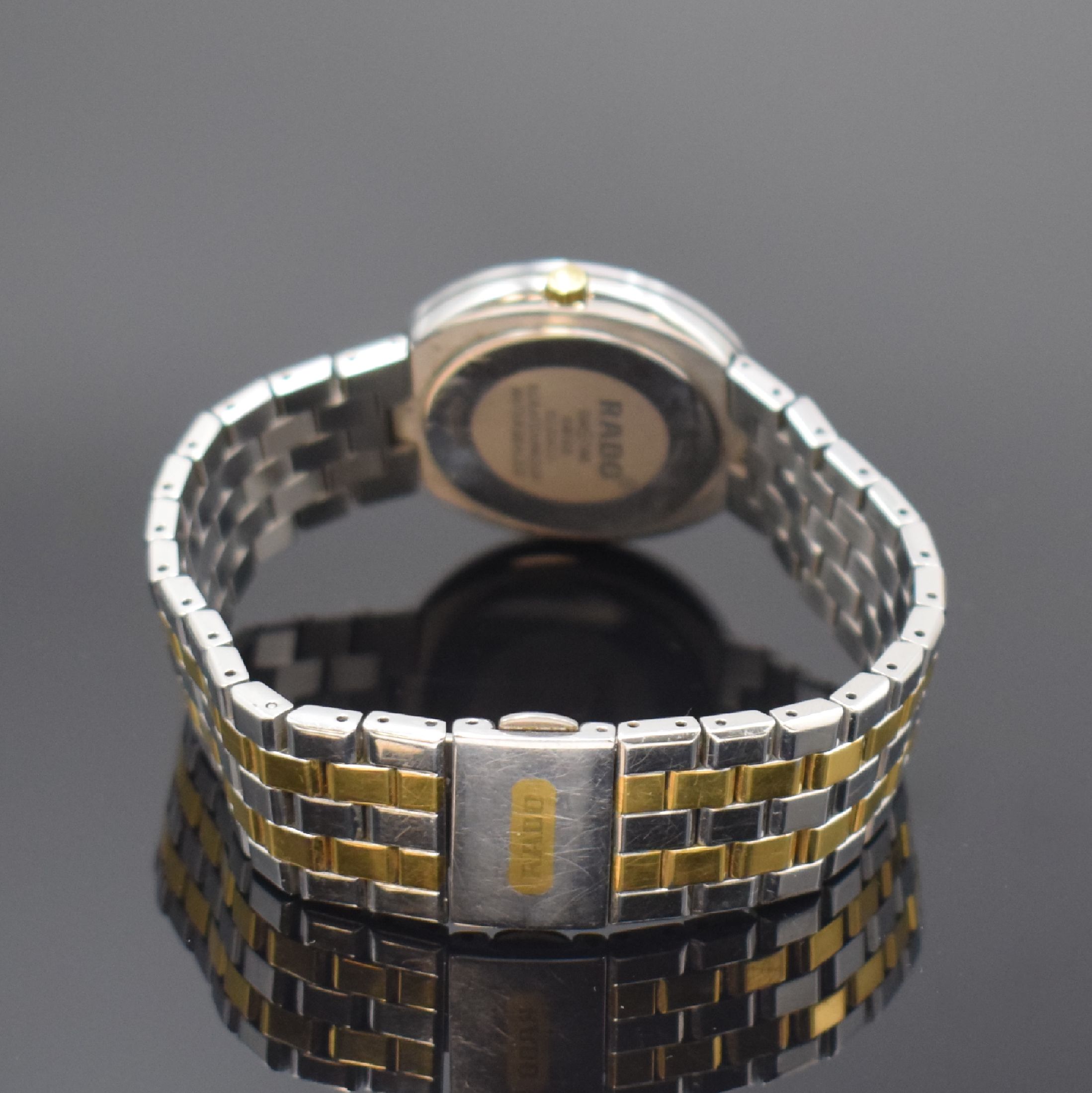 Detail b: RADO Diastar Herrenarmbanduhr in Stahl Referenz 152.0343.3, Schweiz um 2010, quarz, orig. Gliederband m. dopp. Faltschl., Boden aufgedr., schwarzes ...