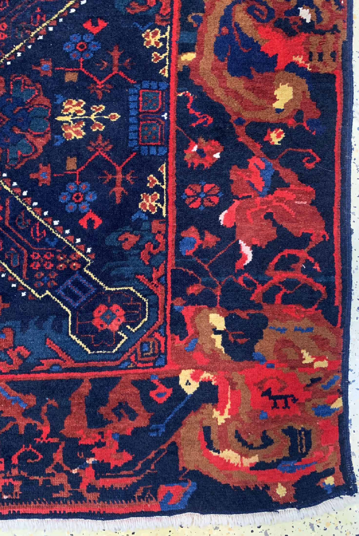 Detail a: Seychur antik, Kaukasus, um 1900, Wolle aufWolle, ca. 177 x 140 cm, EHZ: 2, (Oxidiert)