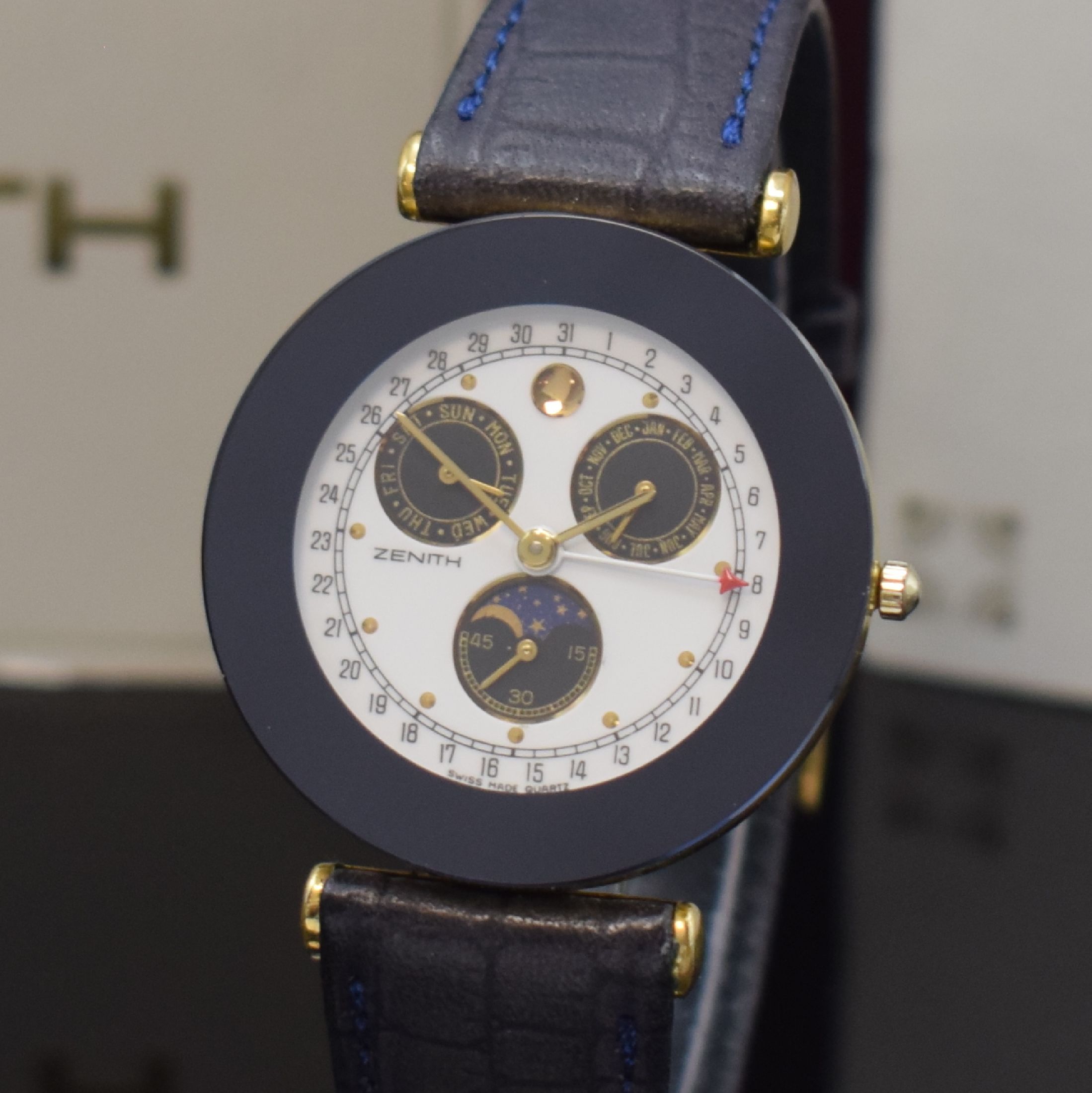 Detail a: ZENITH Pacific Armbanduhr Referenz 27.2010.393 mit Vollkalender, Schweiz verk. lt. beil. Pap. 02/1995, quarz, verg. Geh., Stahlboden gedr., neutr. ...