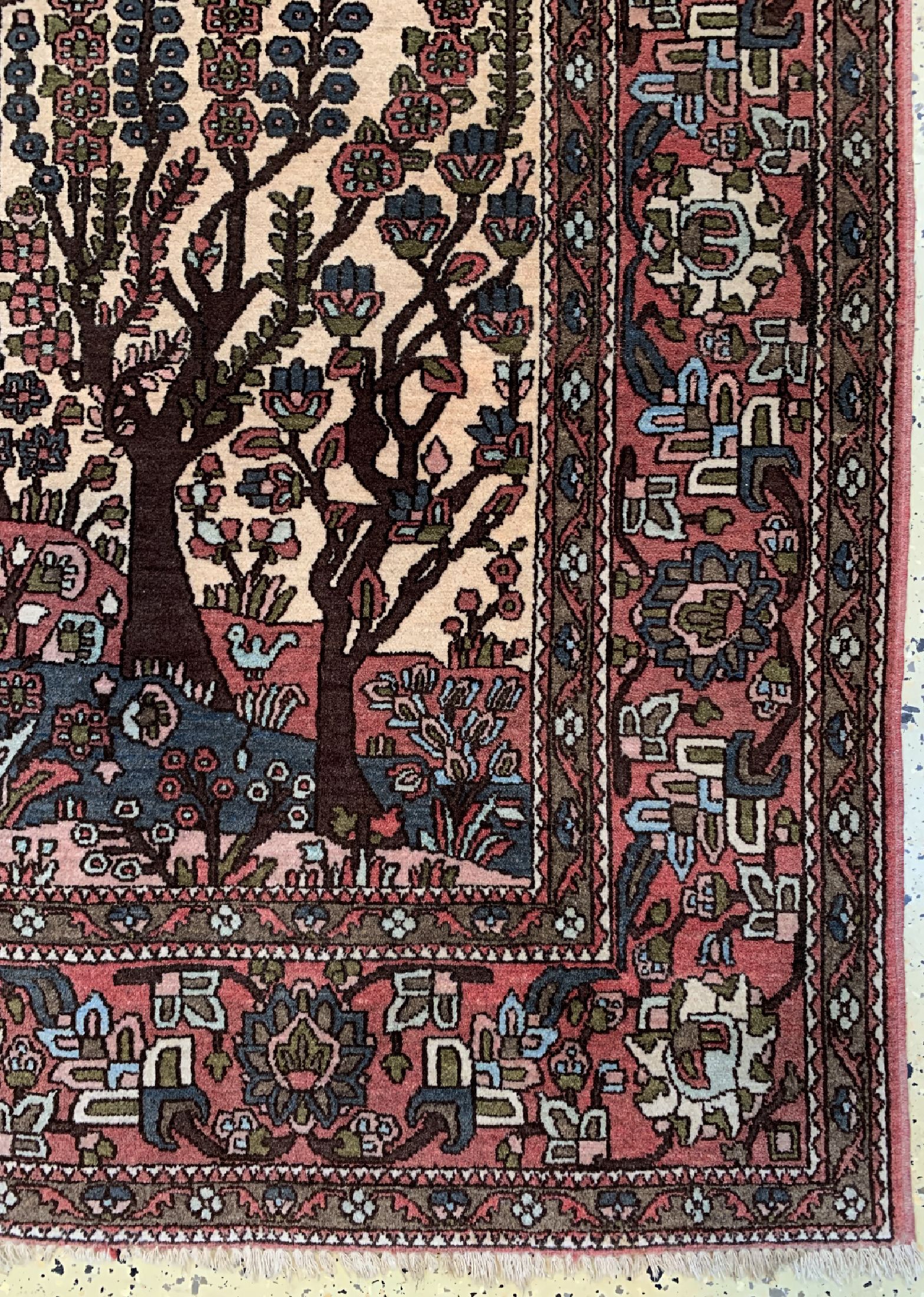 Detail a: Esfahan"Lebensbaum"antik, Persien, um 1920,Wolle auf Baumwolle, ca. 205 x 144 cm, EHZ: 2