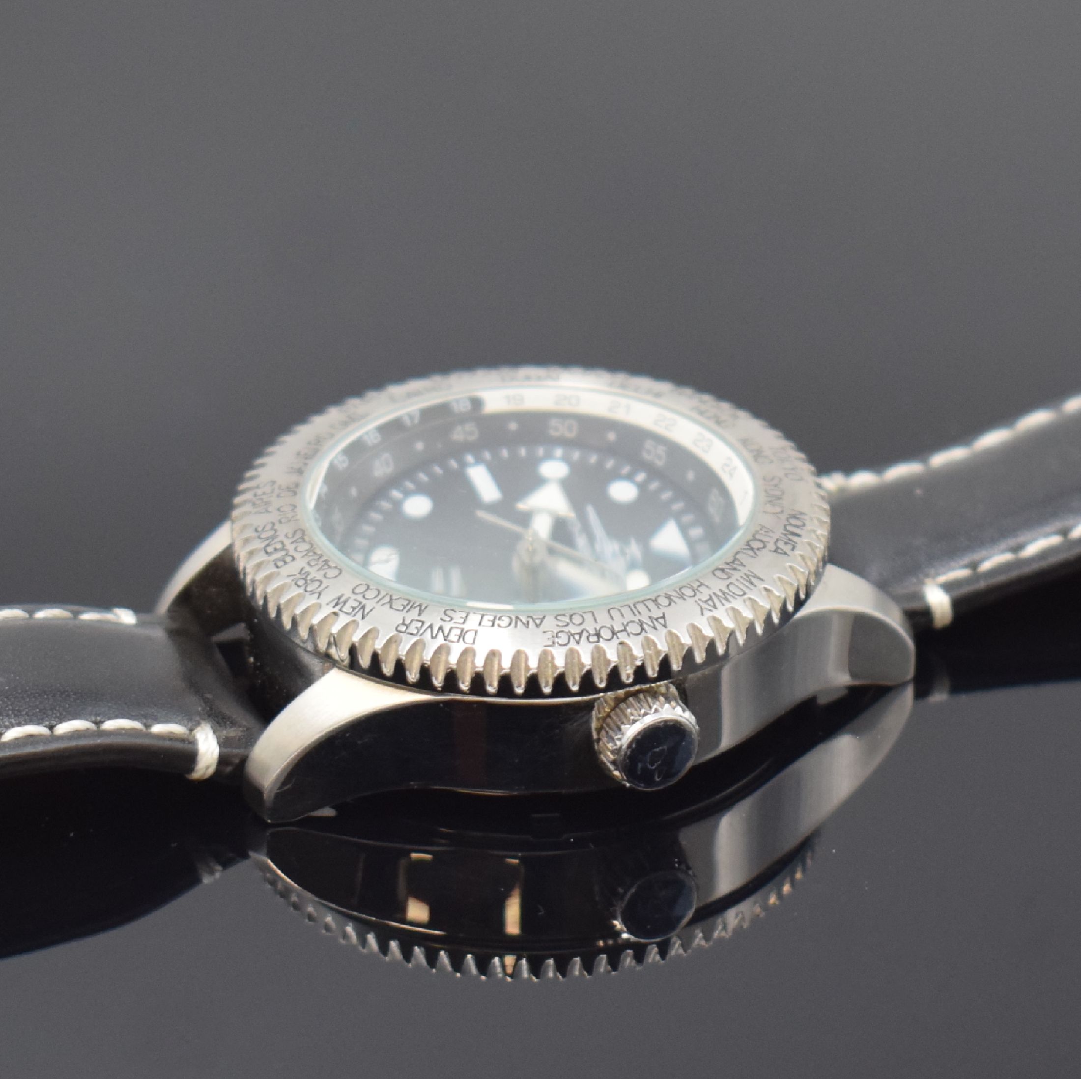 Detail c: ZENO-WATCH BASEL GMT Herrenarmbanduhr Kaliber AS 1913 in Stahl, Schweiz um 2010, Automatik, Boden u. Krone verschr., orig. Lederband m. Dornschl., ...