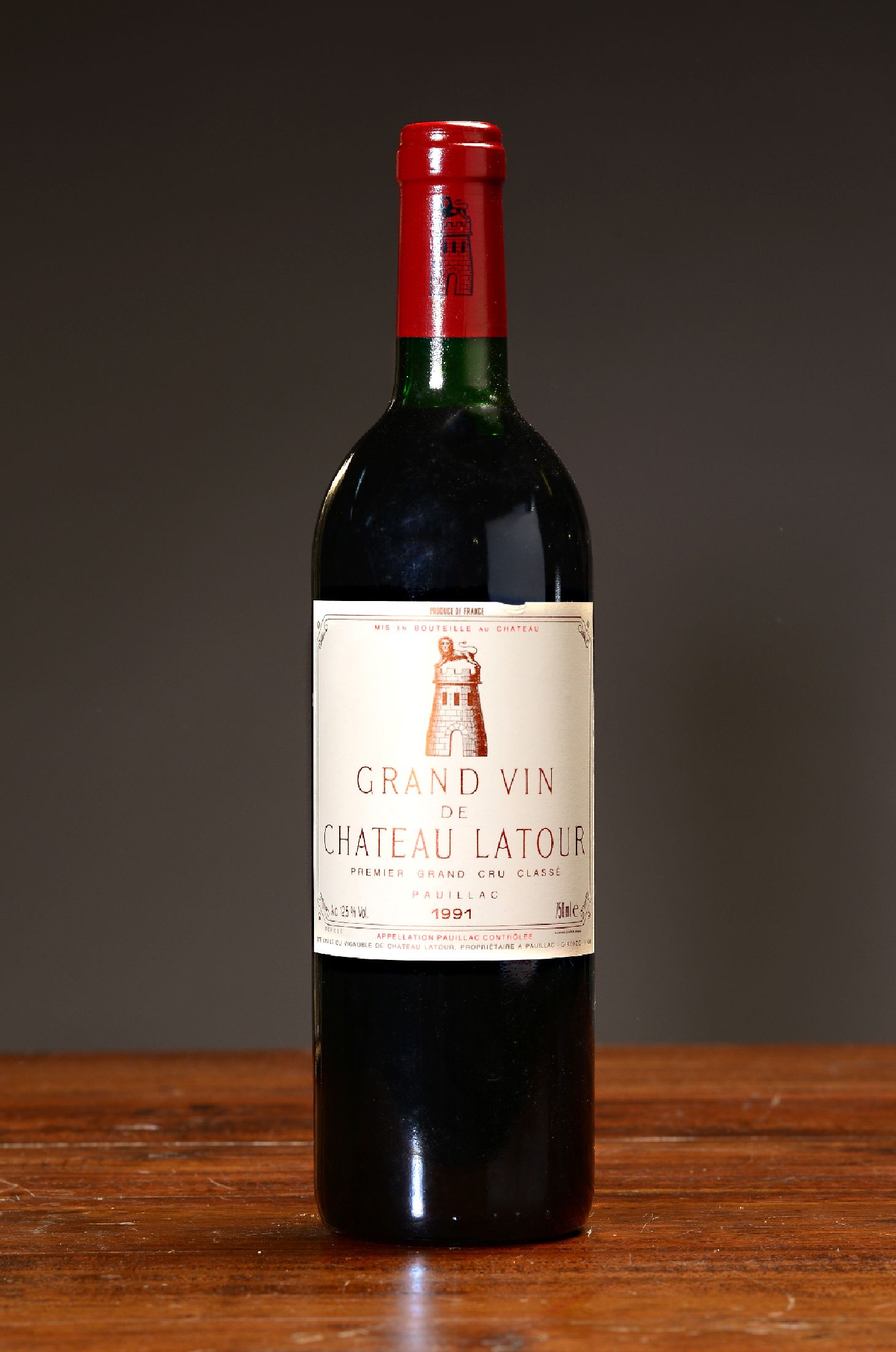 1 Fl. 1991 Chateau Latour, Premier Grand Cru Classé, Pauillac, 12.5% Vol., 75 cl, Upper Mid Shoulder, nicht verkostet