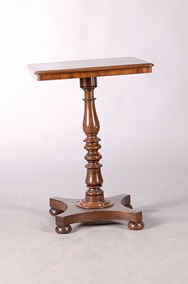 Image 26704489 - Beistelltisch/kl. Tisch, England, um 1880/1890