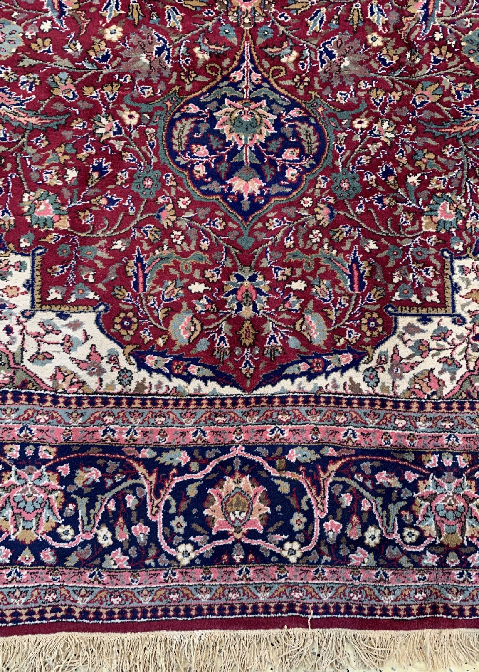 Detail b: Sivas alt, Türkei, ca. 50 Jahre, Wolle auf Baumwolle, ca. 335 x 235 cm, EHZ: 2