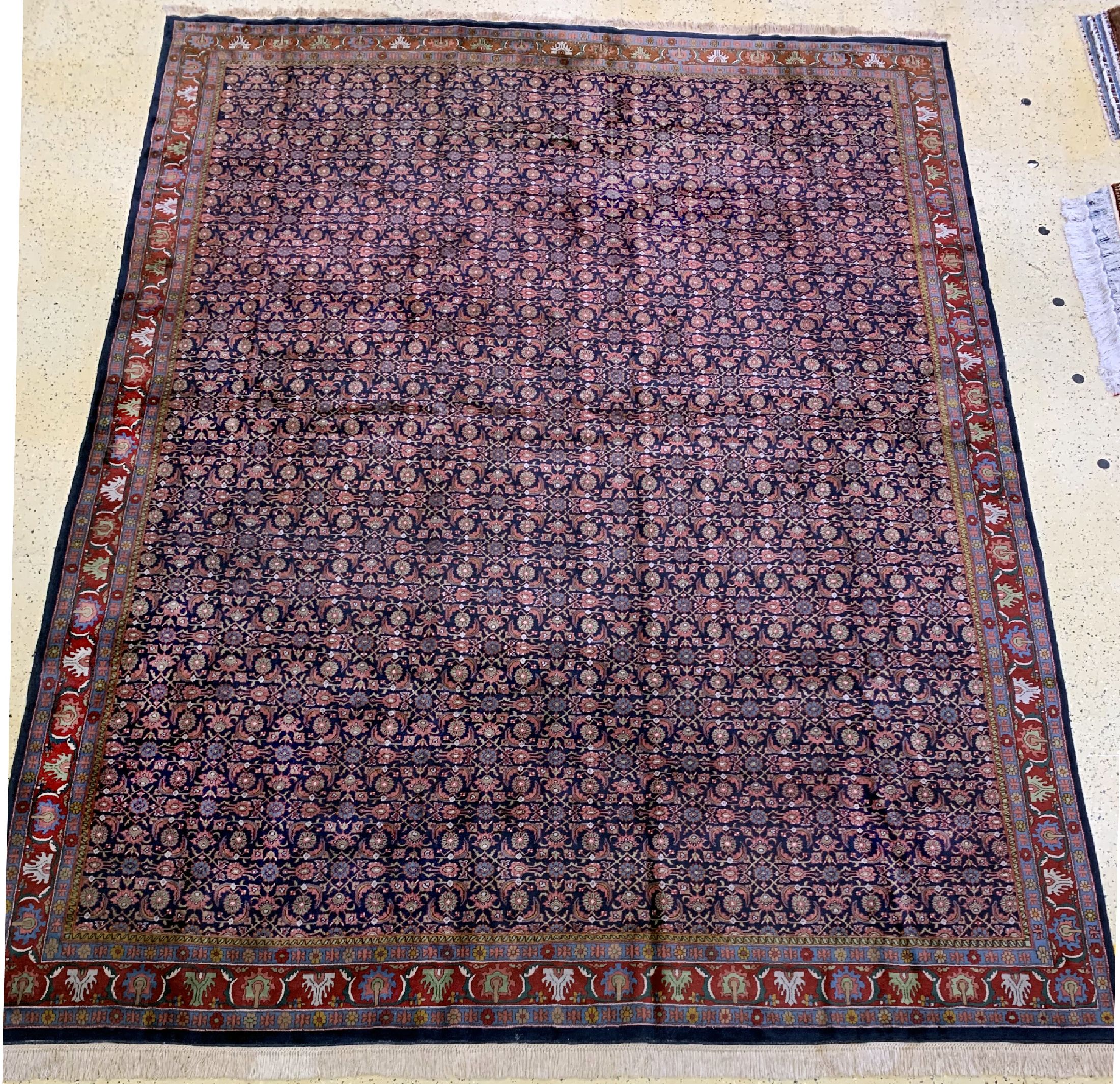 Agra Kork fein, Indien, um 1960, Korkwolle auf Baumwolle, ca. 465 x 360 cm, EHZ: 2