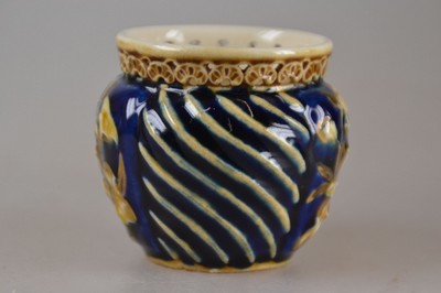 26704504c - Decorative vase, Vilmos Zsolnay, Pecs, Hungary, around 1878, ceramic, cream-colored body, royal blue glazed, gold decoration, floral and wave decoration in relief, edge with breakthrough work, form 3317 used 1873 - 1879, mark 1878-1896, traces of age, H. 6.1 cm, D. 7 cm