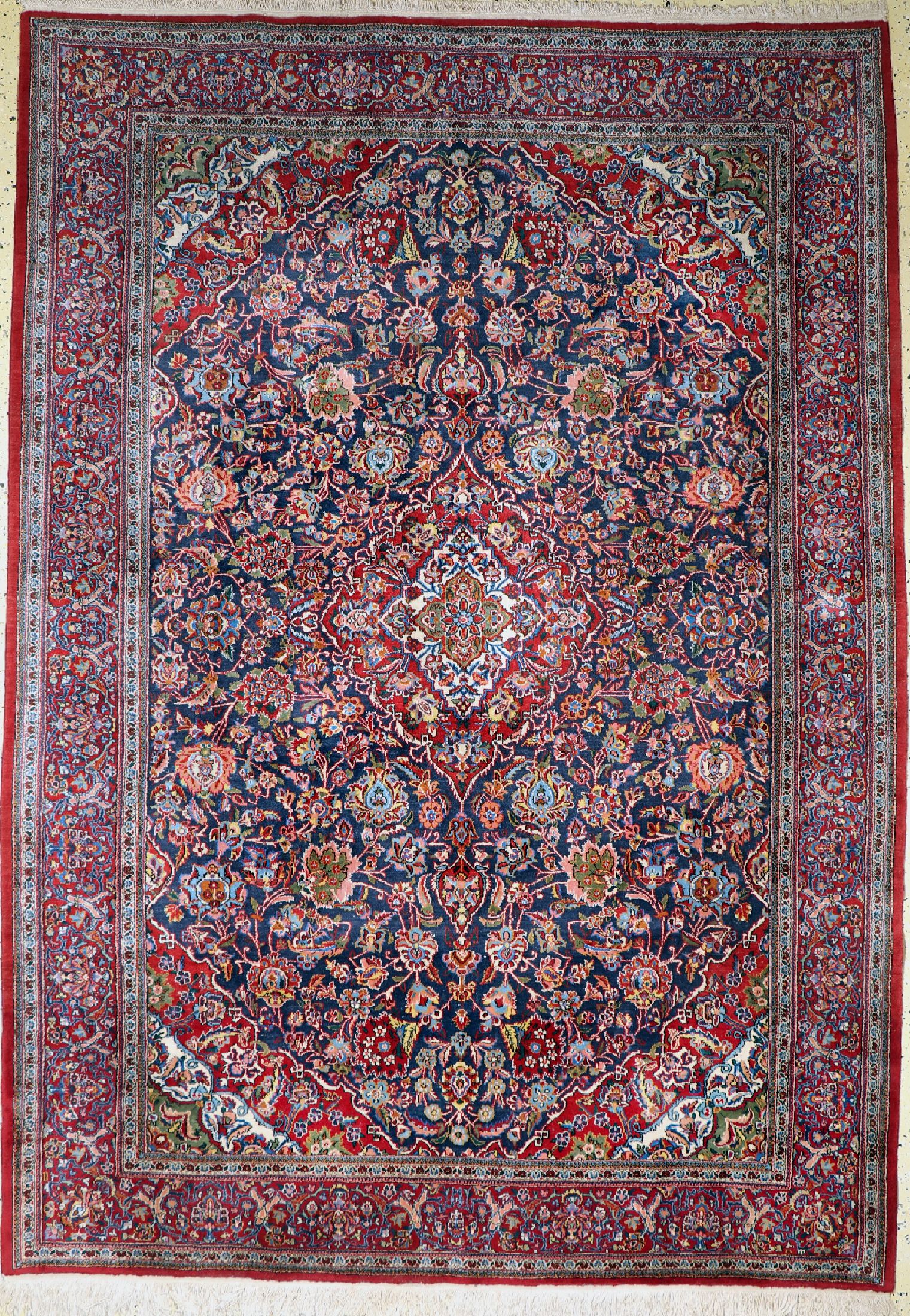 Indo Keschan, Indien, ca. 50 Jahre, Wolle auf Baumwolle, ca. 283 x 203 cm, EHZ: 2