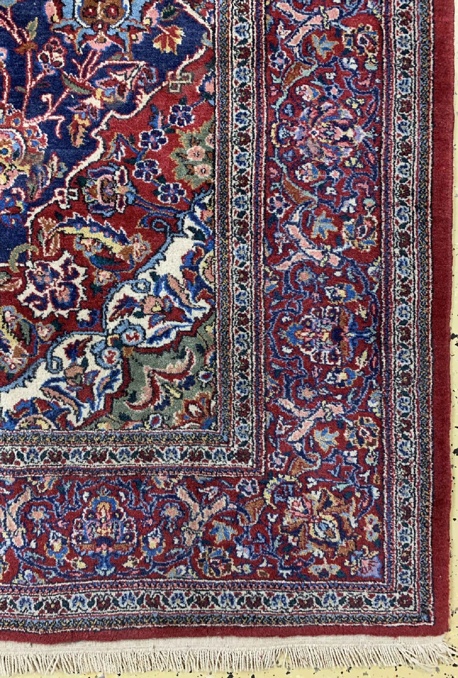 Detail a: Indo Keschan, Indien, ca. 50 Jahre, Wolle auf Baumwolle, ca. 283 x 203 cm, EHZ: 2