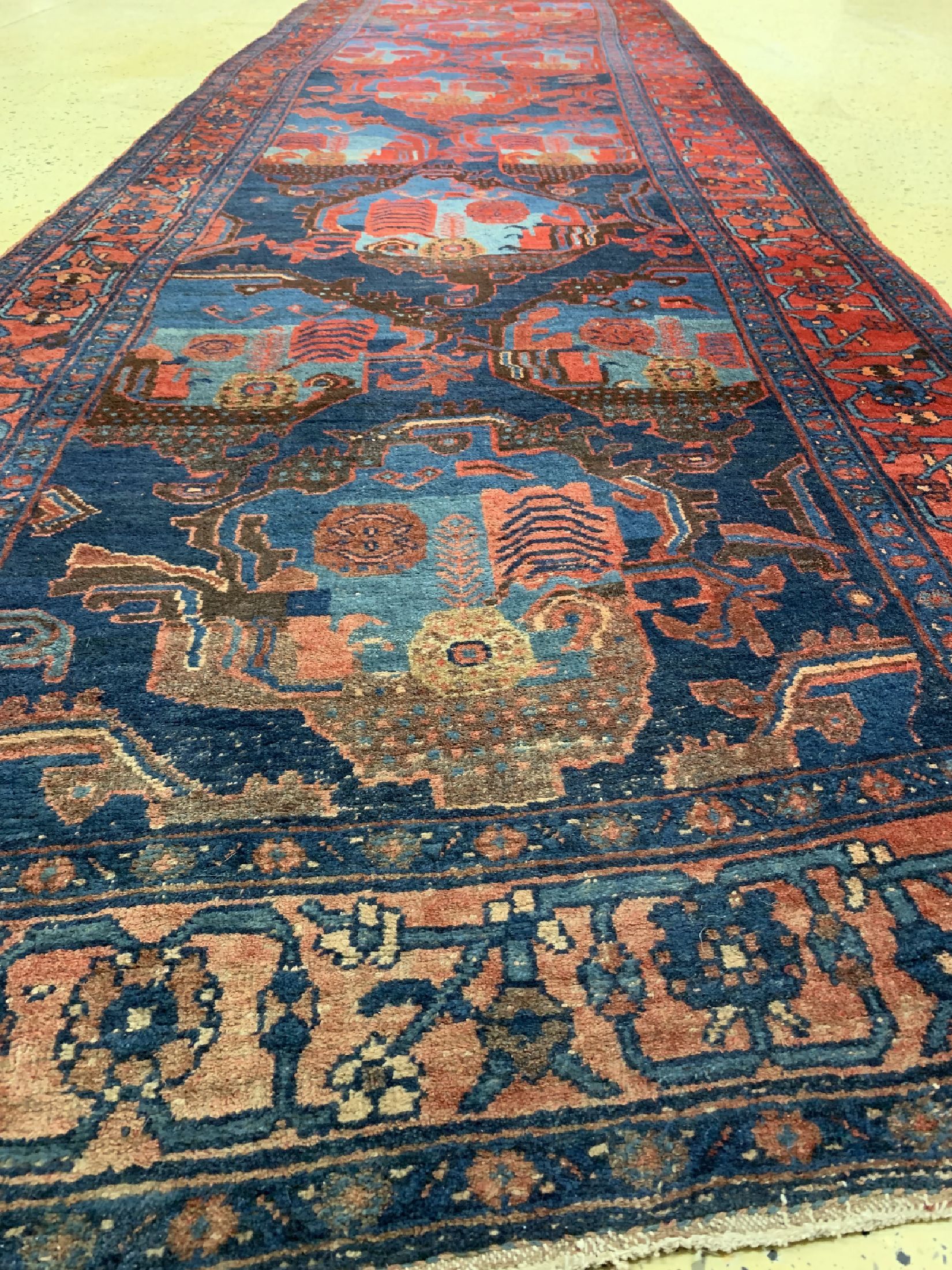 Detail c: Kordi alt, Persien, um 1930, Wolle auf Baumwolle, ca. 450 x 120 cm, EHZ: 2