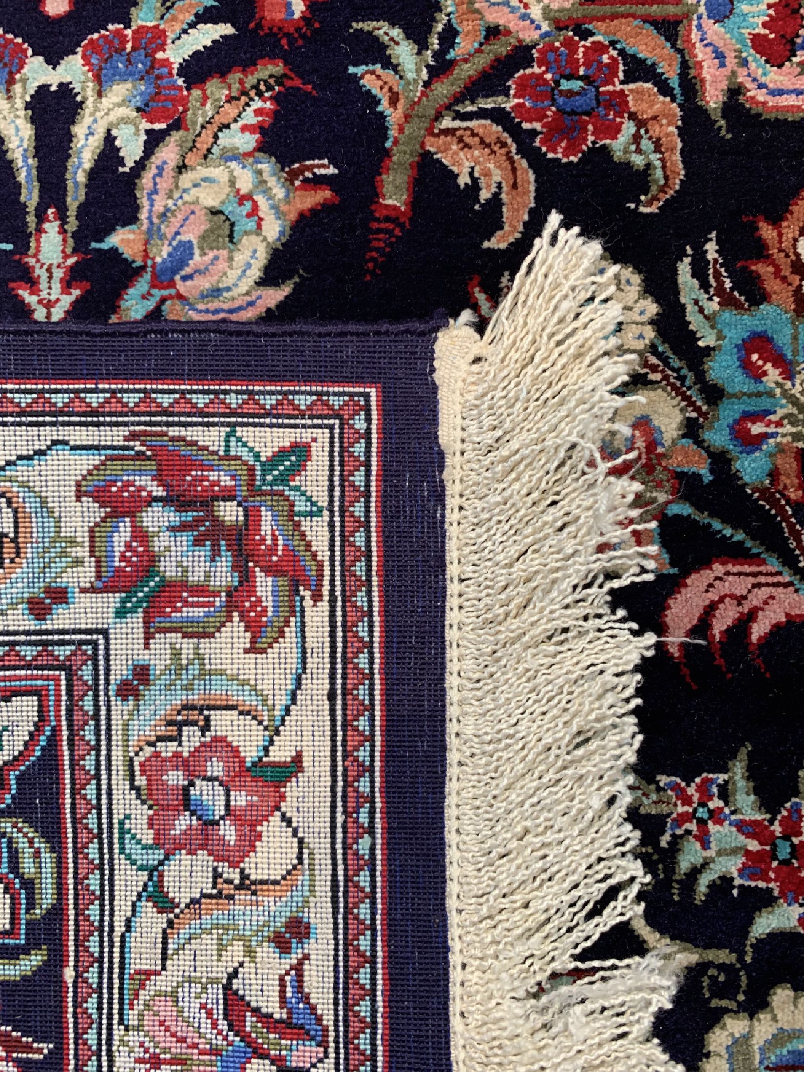 Detail d: Ghom Seide, Persien, ca. 40 Jahre, reine Naturseide, ca. 190 x 54 cm, ca. 1,0 Mio. Kn/qm, EHZ: 1-2