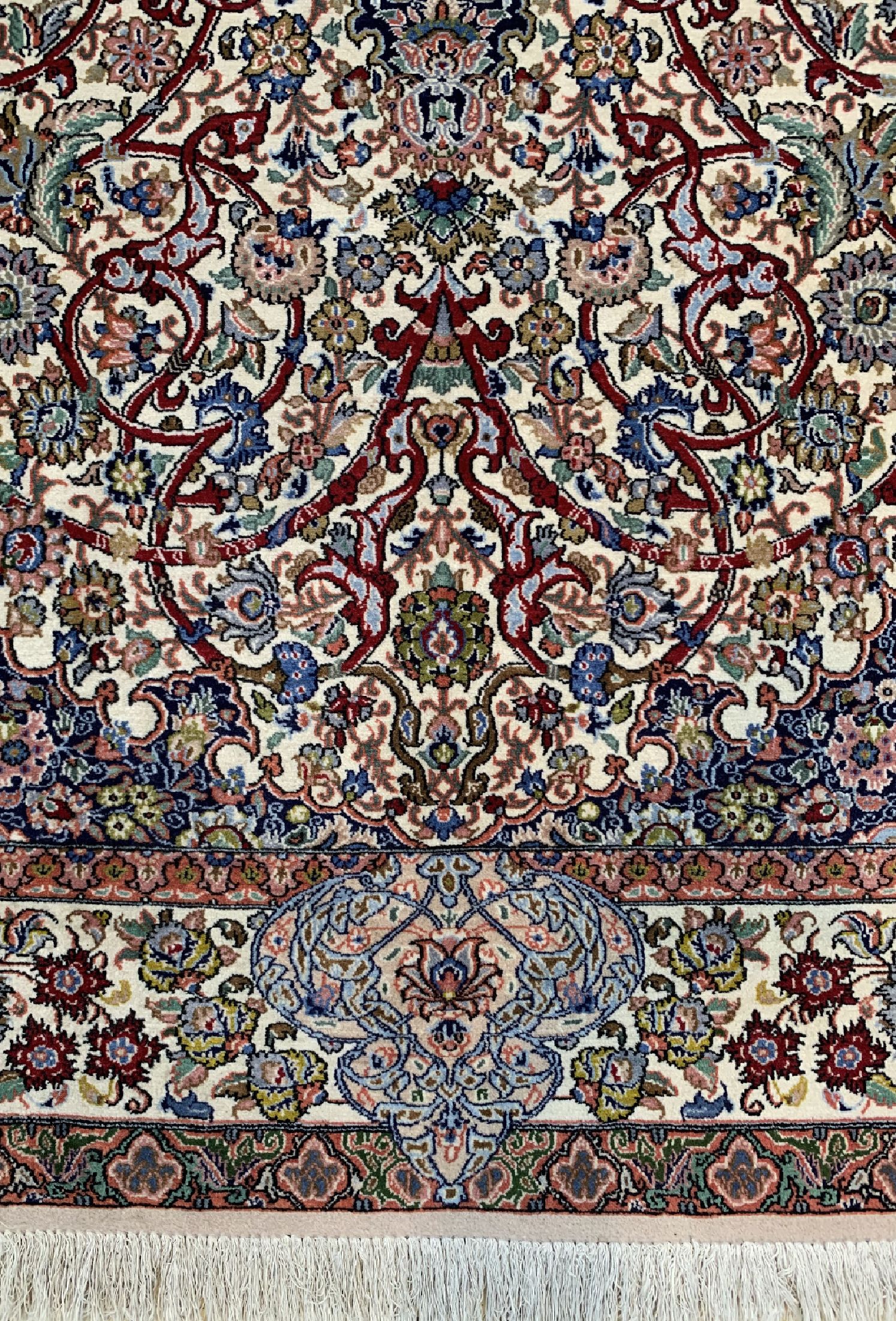Detail b: Sarogh Ghiasabad fein, Persien, um 1960, Korkwolle auf Baumwolle, ca. 223 x 145 cm, EHZ: 2