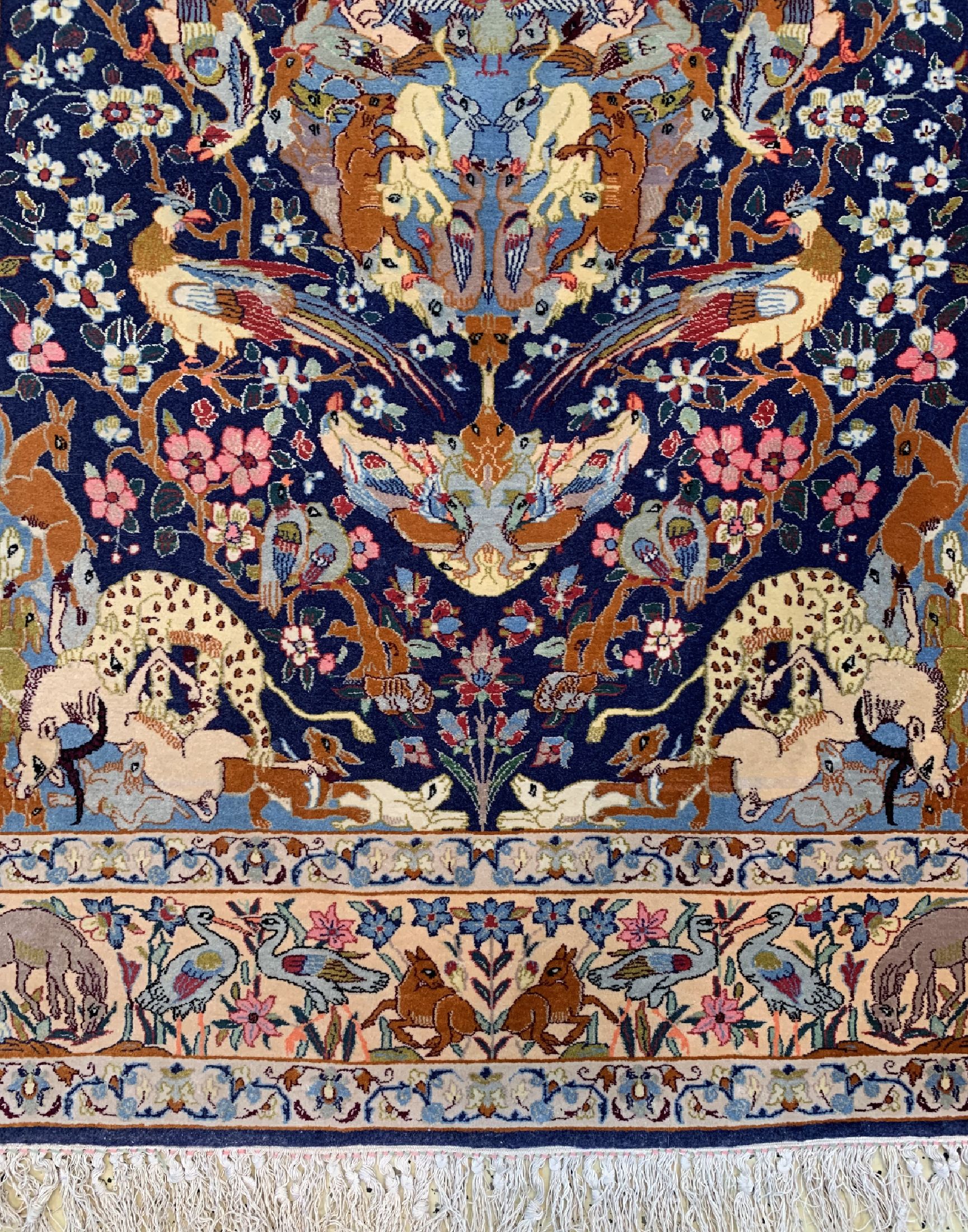 Detail b: Esfahan fein alt, Persien, um 1960, Korkwolle mit und auf Seide, ca. 160 x 107 cm,ca. 1,0 Mio. Kn/qm, EHZ: 2