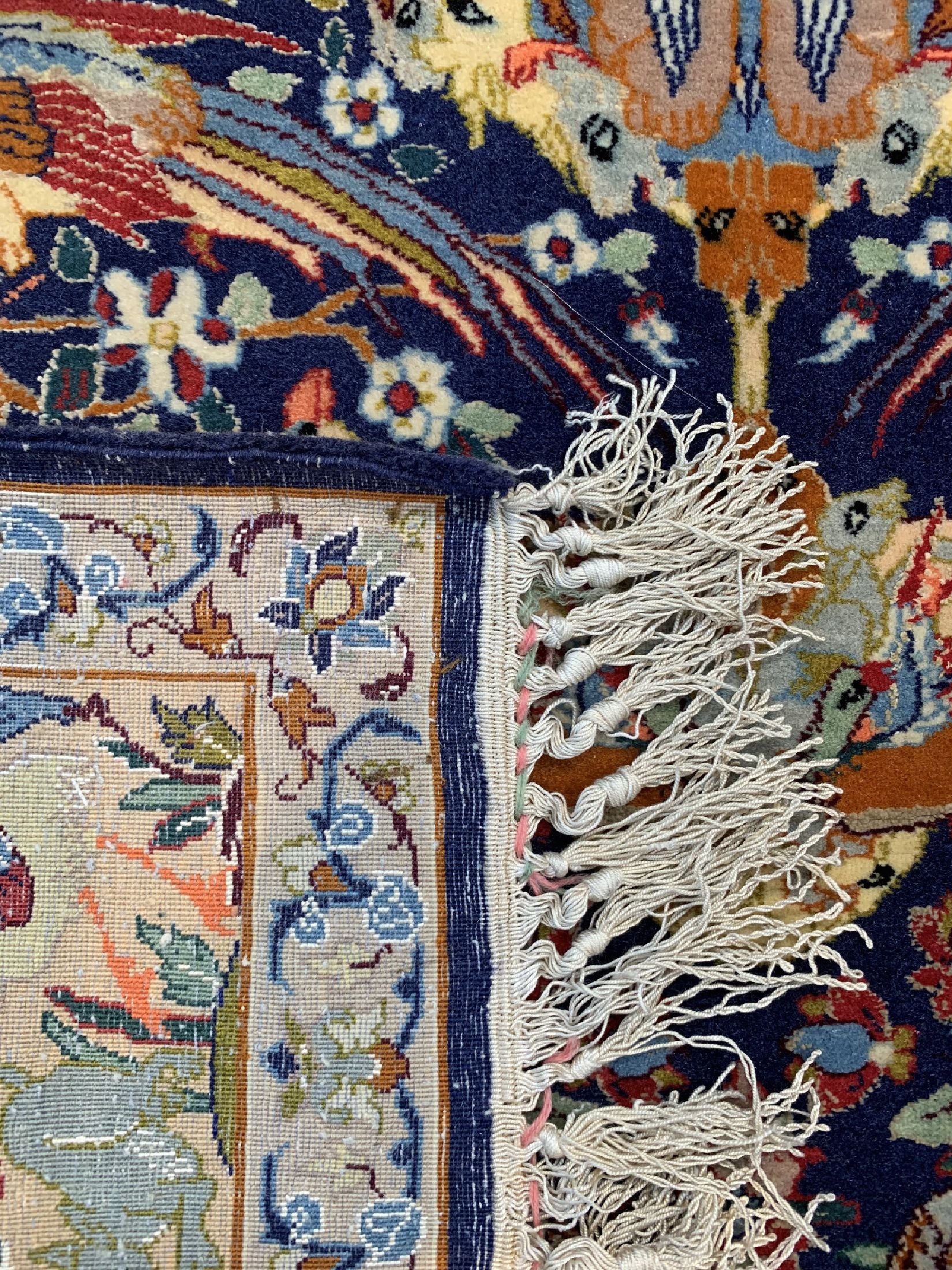 Detail g: Esfahan fein alt, Persien, um 1960, Korkwolle mit und auf Seide, ca. 160 x 107 cm,ca. 1,0 Mio. Kn/qm, EHZ: 2