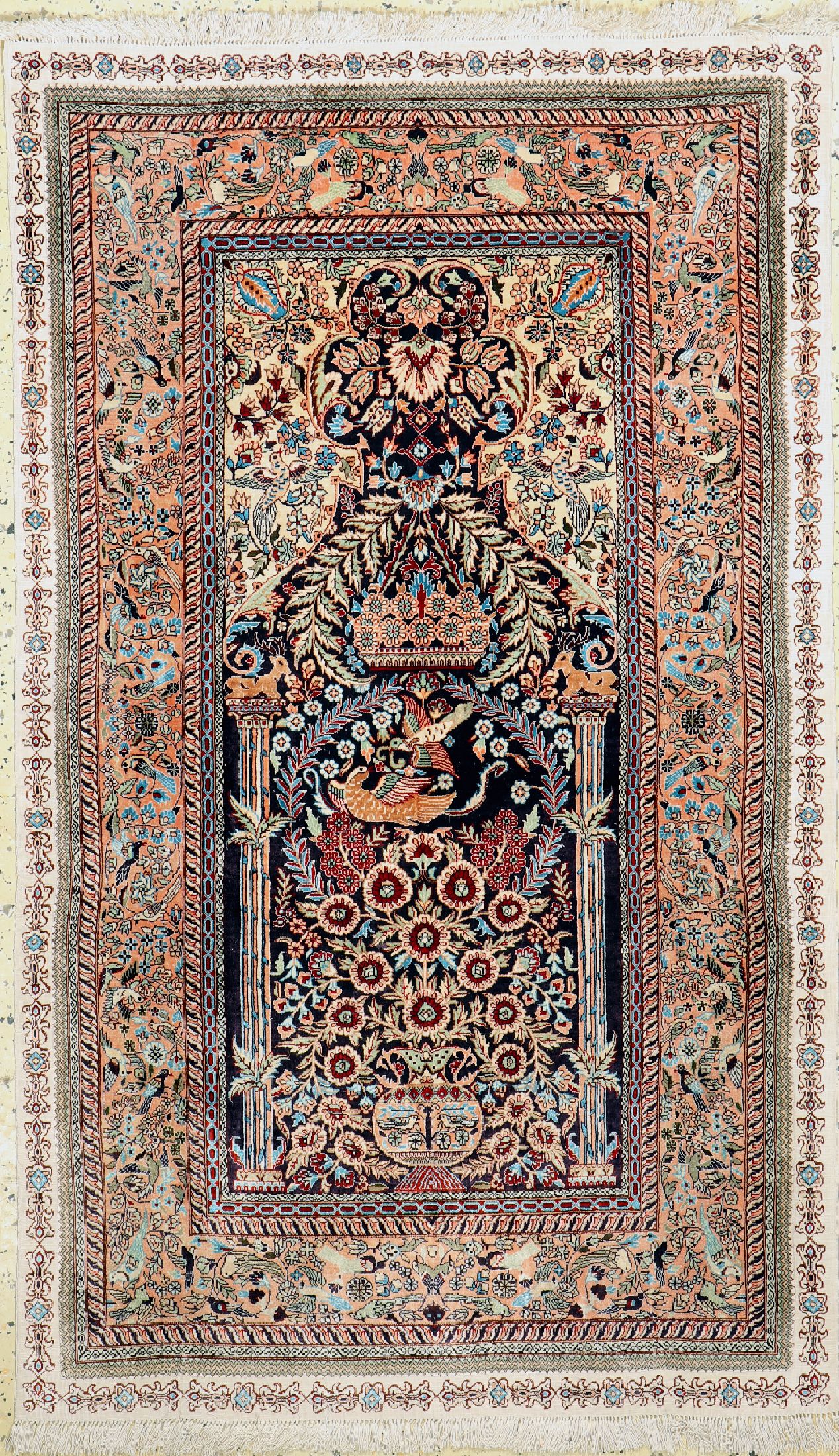 Hereke Seide, China, ca. 50 Jahre, reine Naturseide, ca. 153 x 92 cm, ca. 1,0 Mio. Kn/qm, EHZ: 1-2