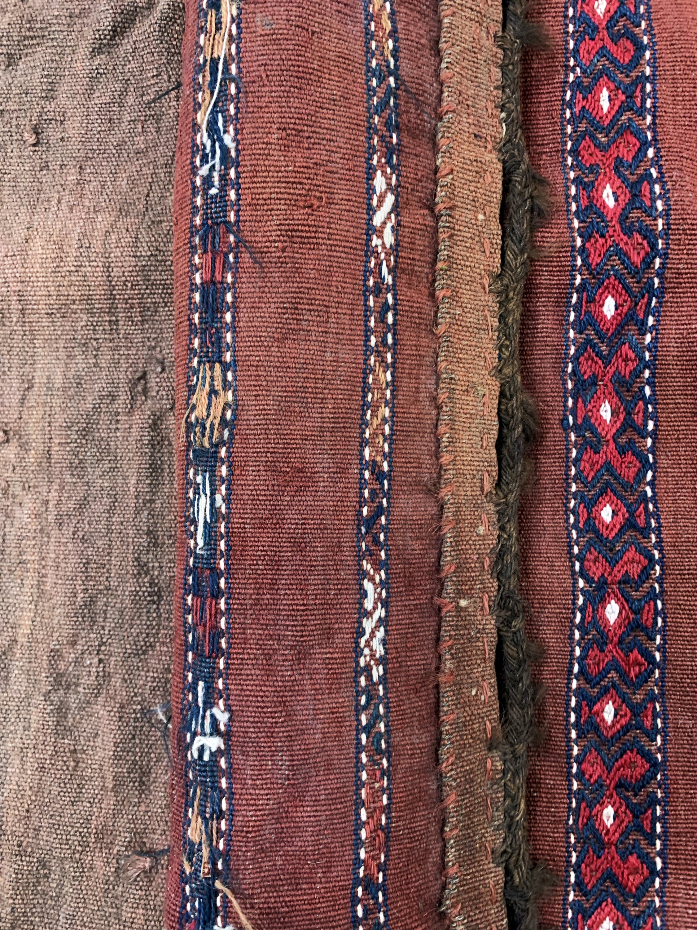 Detail d: 3 Lots, Turkmenistan, um 1920, Wolle auf Wolle, ca. 110 x 80 cm, EHZ: 2-3