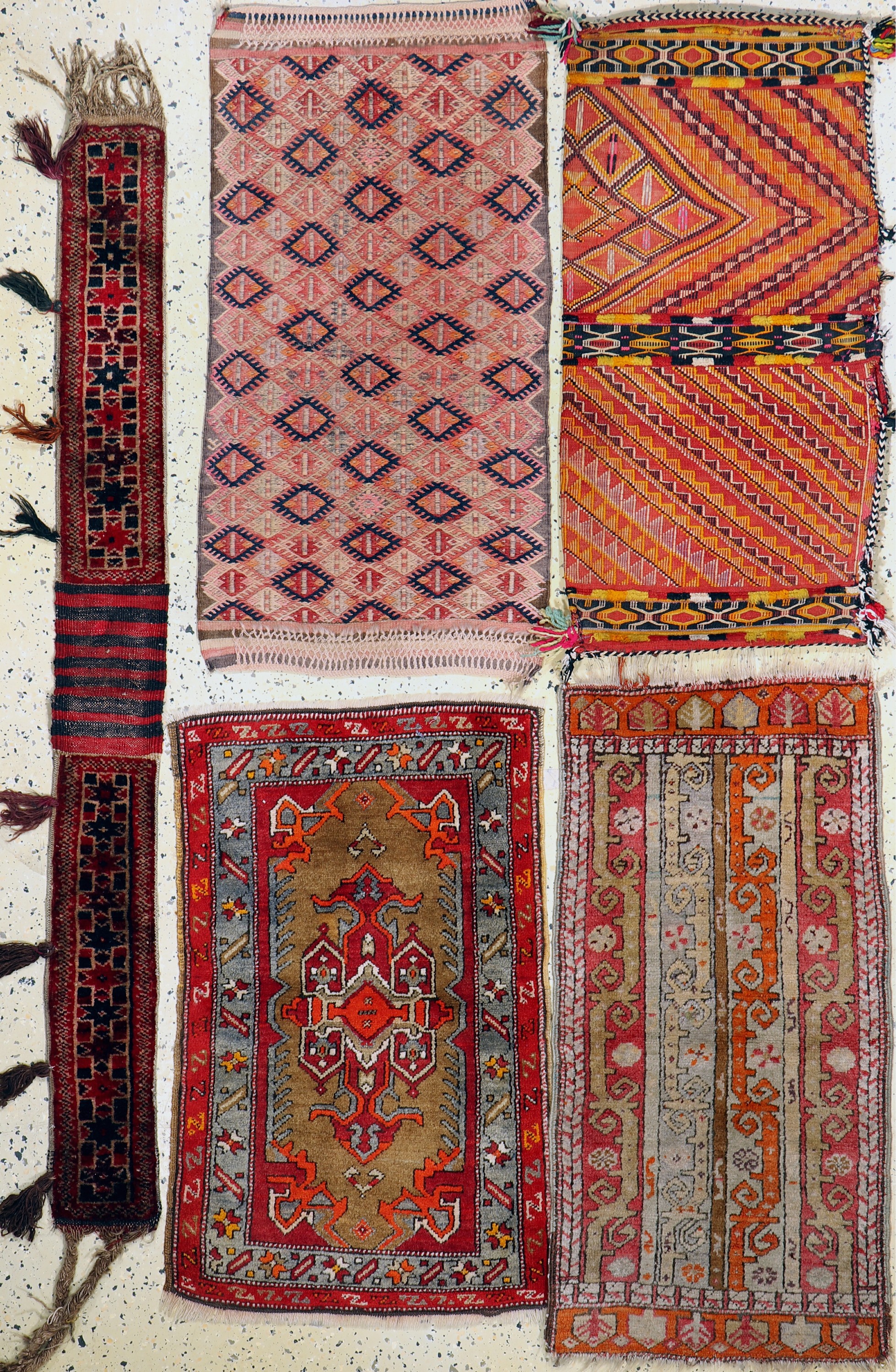 5 Lots Taschen & Yastik, Türkei, um 1920, Wolle auf Wolle, ca. 96 x 50 cm, EHZ: 2