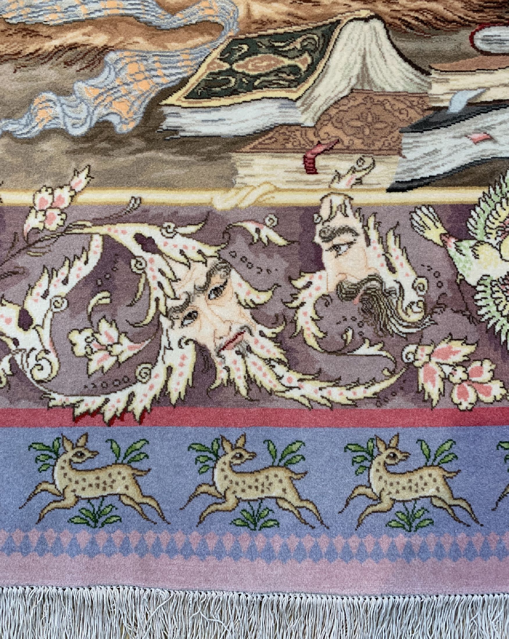 Detail e: Täbriz fein(60 Raj), Persien, um 1970, Korkwolle mit und auf Seide, ca. 305 x 205 cm,ca. 650.000 Kn/qm, EHZ:1-2.(Abbildung bekannter persicher ...