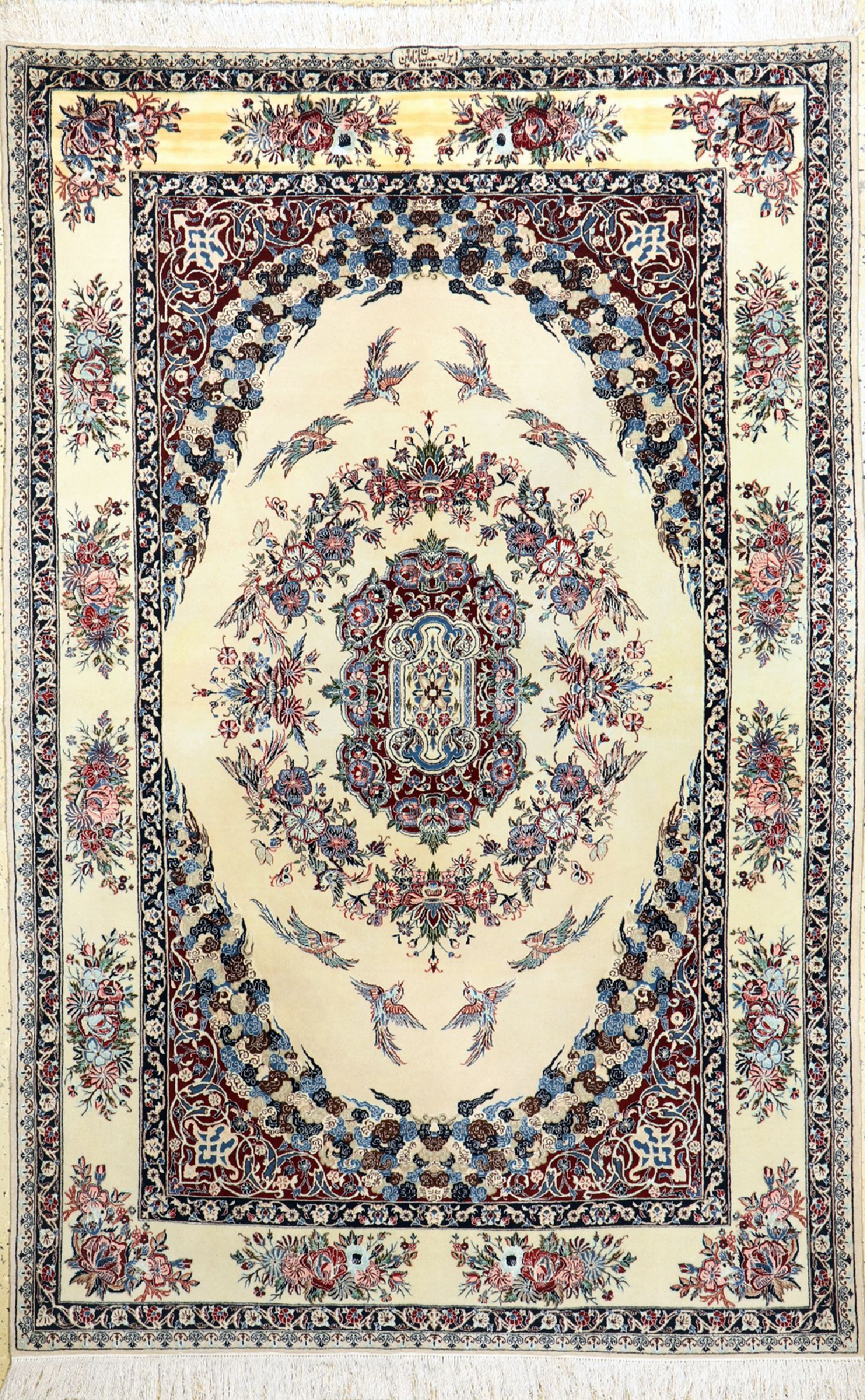 Nain fein(6 La) Persien, signiert(Habibian), um 1970, Korkwolle mit Seide, ca. 212 x 140 cm, ca. 1,0 Mio. Kn/qm, EHZ: 2, (Wasserschaden).