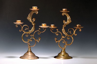 Image 26706102 - 2 candlesticks, based on the old model, heavy cast brass, caryatids in the middle, three burning points each, height approx. 46cm each