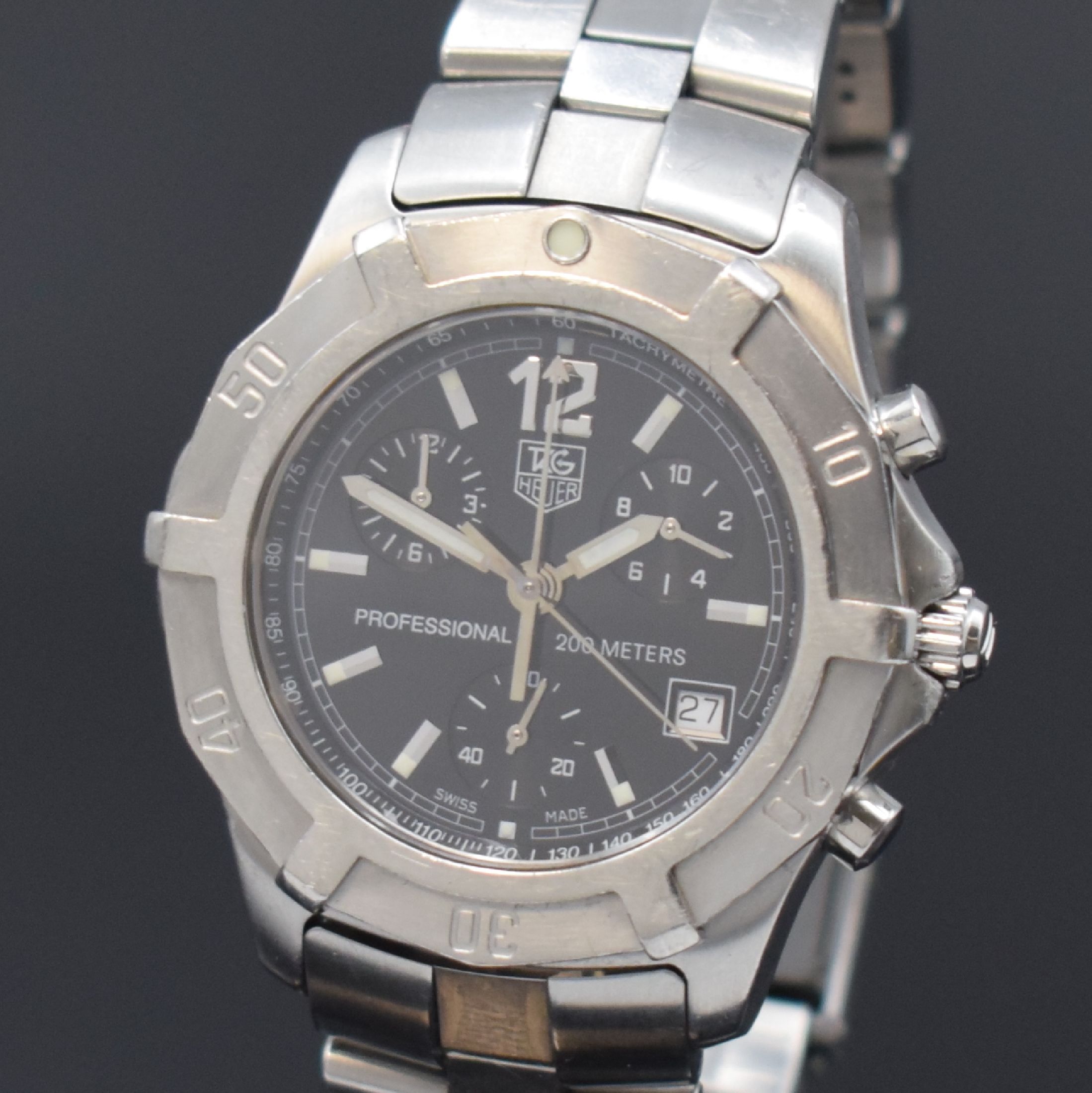 Detail a: TAG HEUER Professional 2000 Herrenchronograph in Stahl Referenz CN1110, Schweiz verk. lt. beil. Pap. 08/2000, quartz, Boden u. Krone verschr., orig. ...