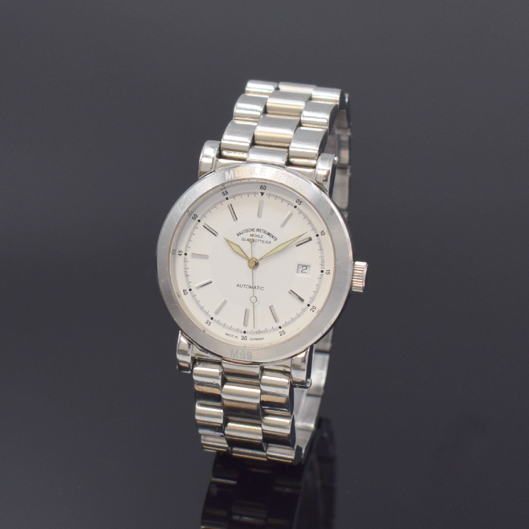 NAUTISCHE INSTRUMENTE MÜHLE GLASHÜTTE M99 Herrenarmbanduhr in Stahl, Deutschland um 2000, Automatik, beids. vergl. Geh. inkl. orig. Stahlband m. ...