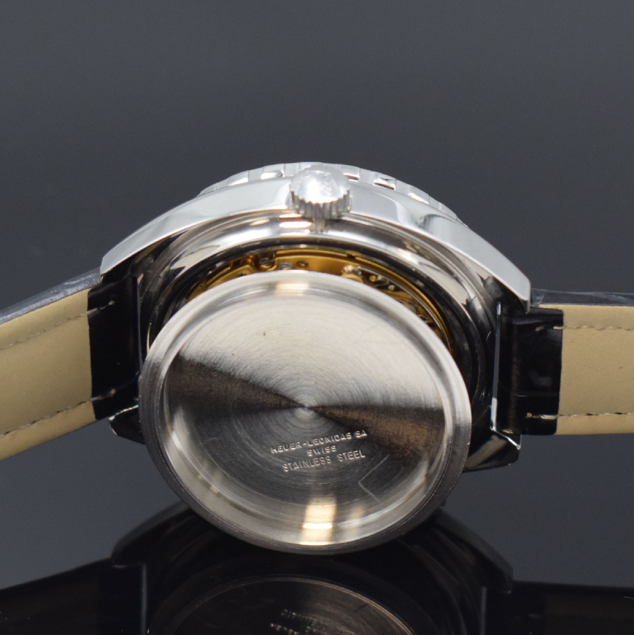 Detail f: HEUER Autavia Herrenarmbanduhr mit Chronograph in Stahl Referenz 11630, Schweiz um 1975, Automatik, massives Geh., Boden geschr., beids. drehbare ...
