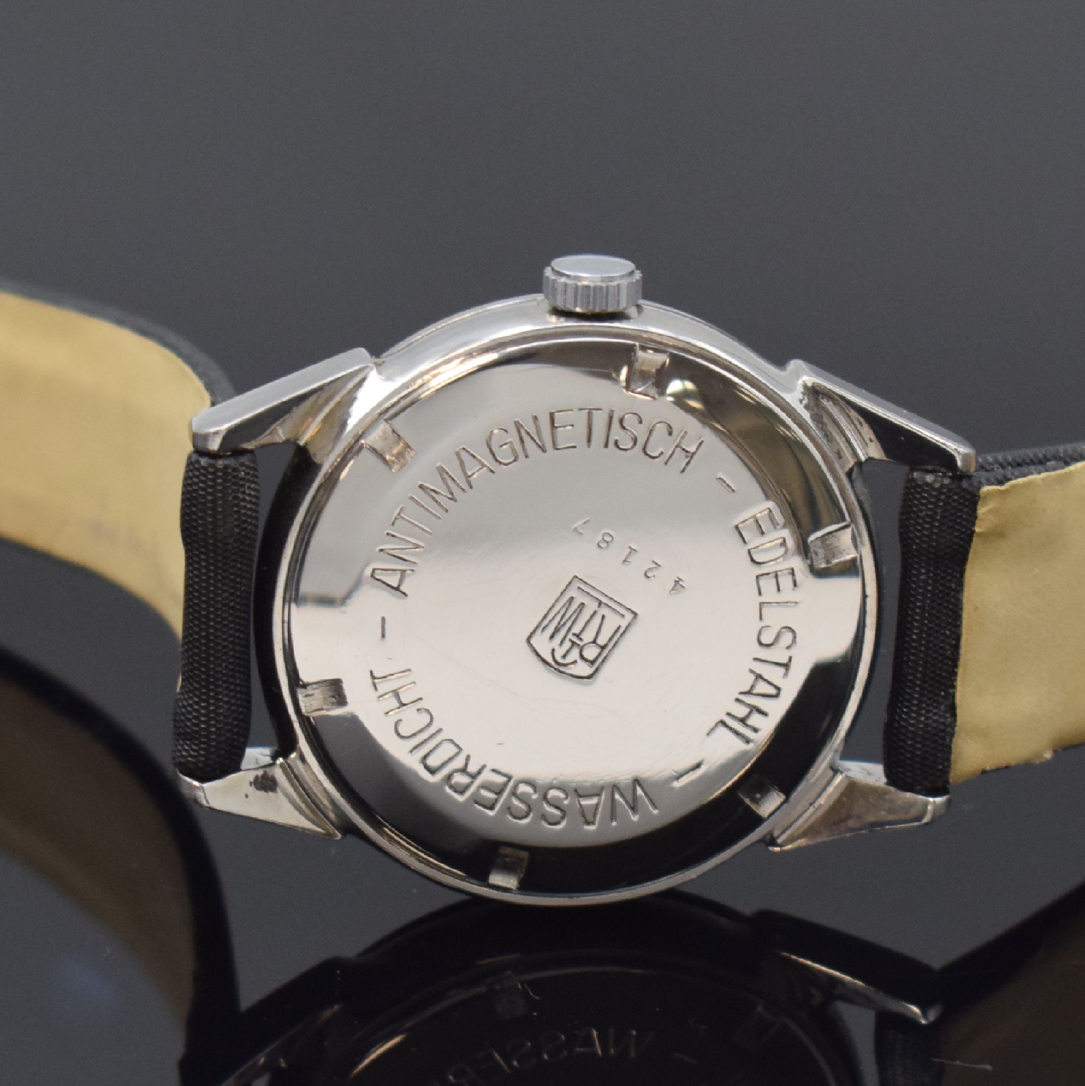 Detail c: GUB Glashütte Armbanduhr im ROWI Gehäuse, Deutschland um 1950, Handaufzug, Geh. in Stahl, Boden verschr., Zifferbl. rest., aufges. Std.-Ind., ...