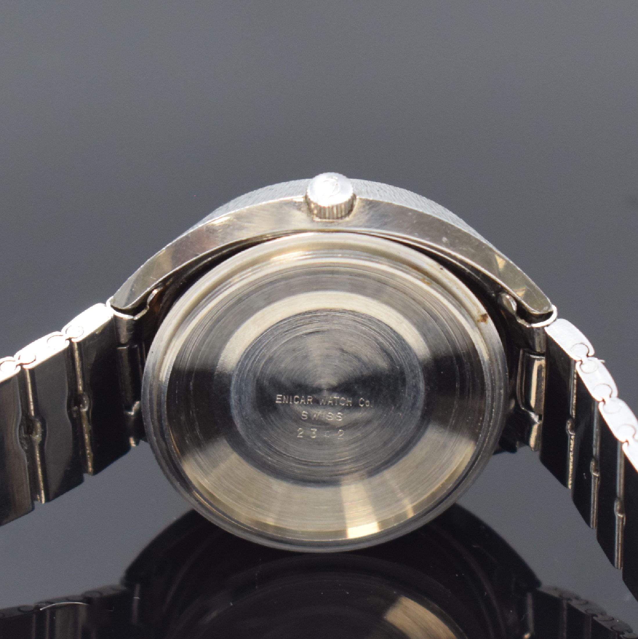 Detail g: ENICAR SHERPA Star Armbanduhr Referenz 2342, Schweiz um 1965, Automatik, Edelstahlgeh., Boden verschr., orig. Stahlband, silb. Zifferbl. m. aufges. ...