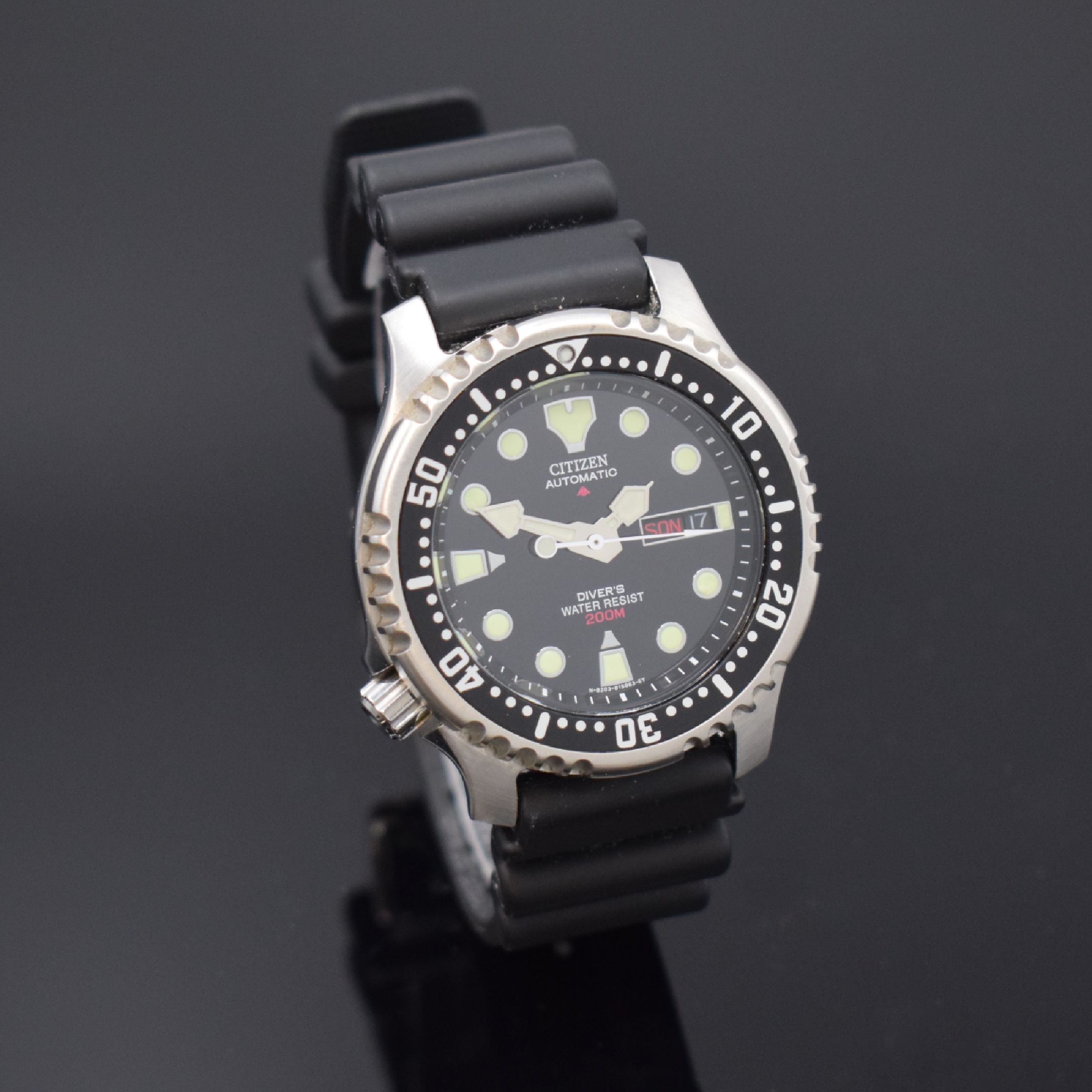 Detail b: CITIZEN Divers Promaster Herrenarmbanduhr in Stahl, Japan um 1980, Automatik, Boden u. Krone verschr., Lünette m. 60er Teilung eins. drehb., ...