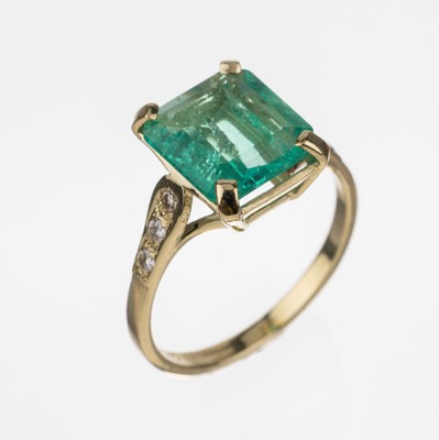 Image 26708737 - 14 kt Gold Smaragd-Brillant-Ring