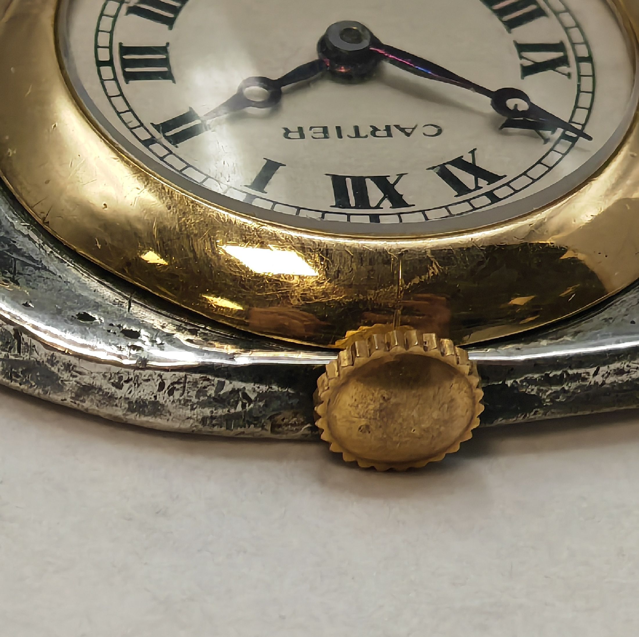 Detail g: EUROPEAN WATCH & CLOCK Co INC Frackuhr in Silber mit Kette in GG 750/000, Frankreich/ Schweiz um 1920, Handaufzug, münzartig geprägtes Gehäuse m. ...