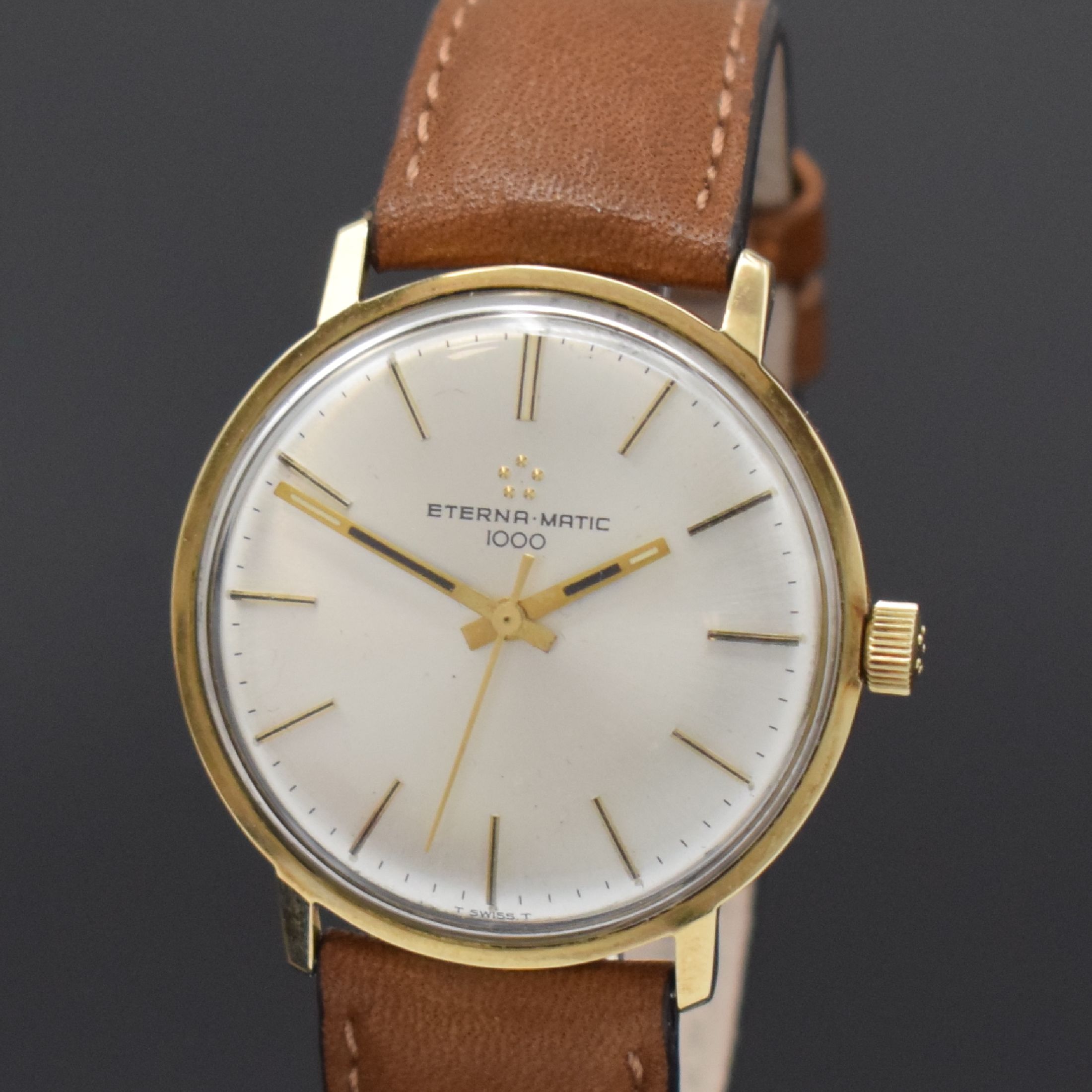 Detail a: ETERNA MATIC 1000 Herrenarmbanduhr in GG 585/000 Referenz 645 VT, Automatik, Schweiz um 1965, Boden aufgedr., silb. Zifferbl. m. aufgel. Indizes ...