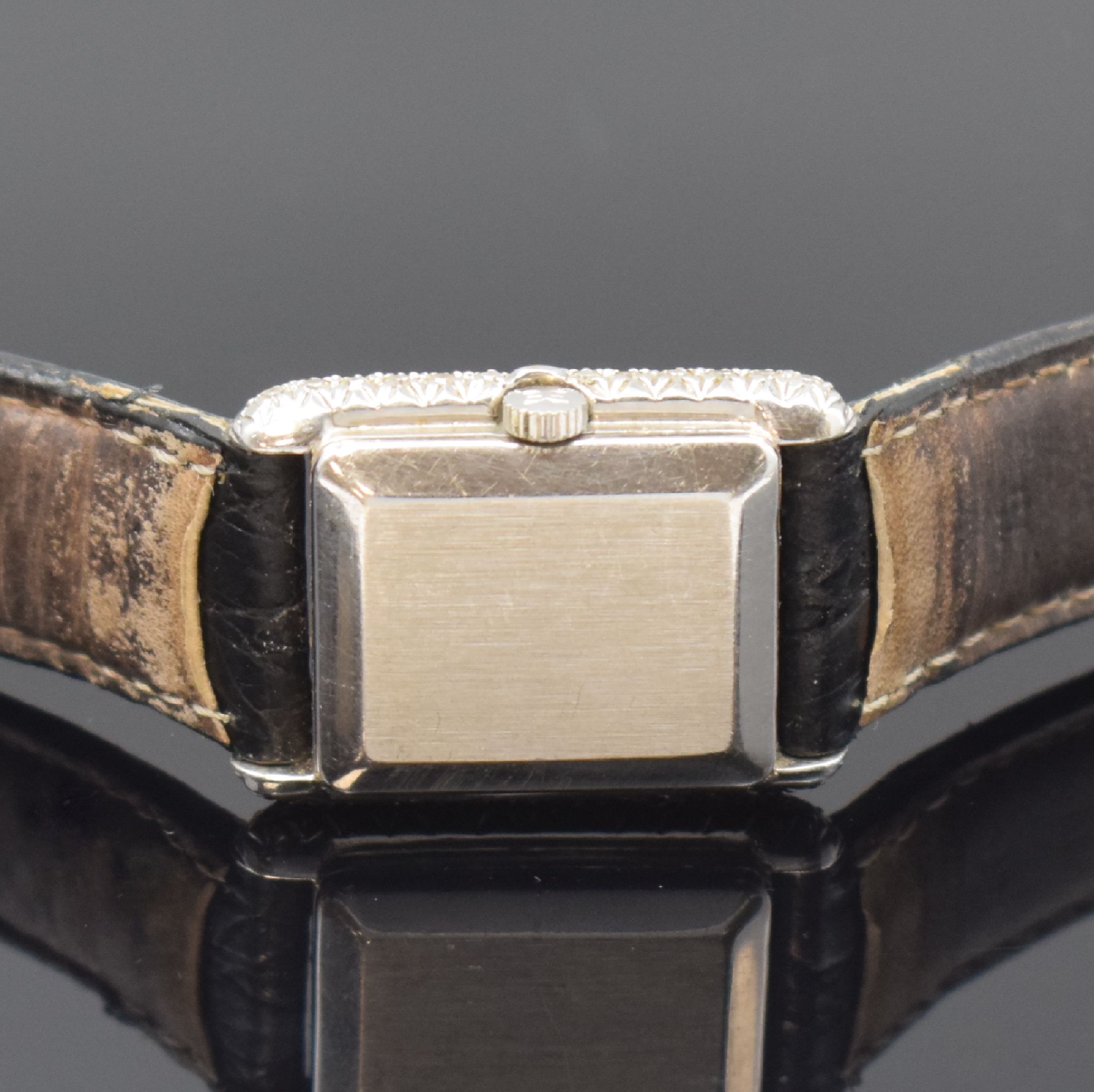 Detail c: EBEL Damenarmbanduhr in WG 750/000, Handaufzug, Schweiz um 1970, 2-teil. Geh. aufw. m. Diamanten bes., schwarzes Zifferbl. m. 4 Diamantindizes, ...
