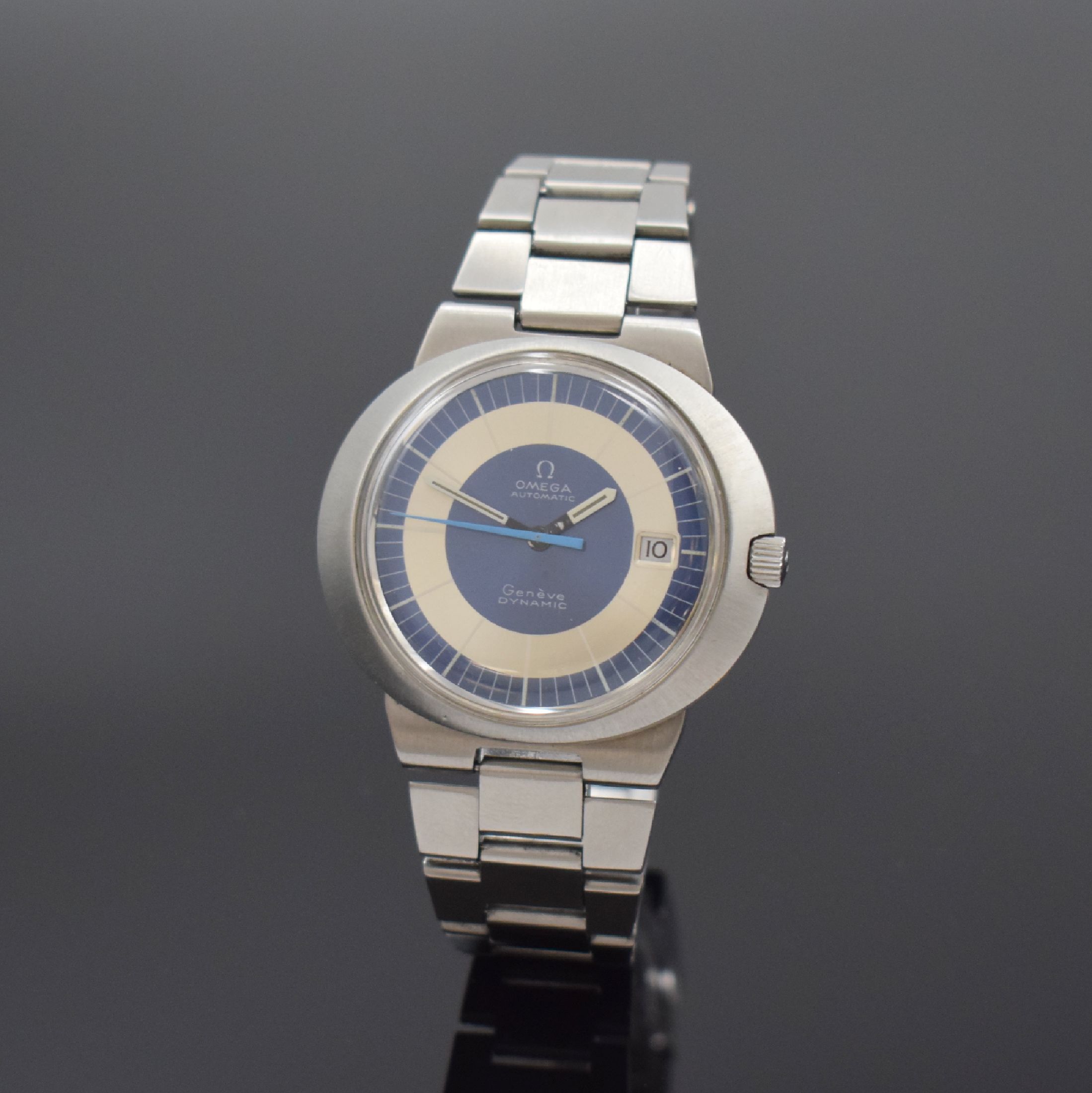 OMEGA Geneve Dynamic Herrenarmbanduhr in Edelstahl, Schweiz um 1969, Automatik, Monocoque-Geh. inkl. Gliederband m. Faltschl., 2-farb. Zifferbl., ...