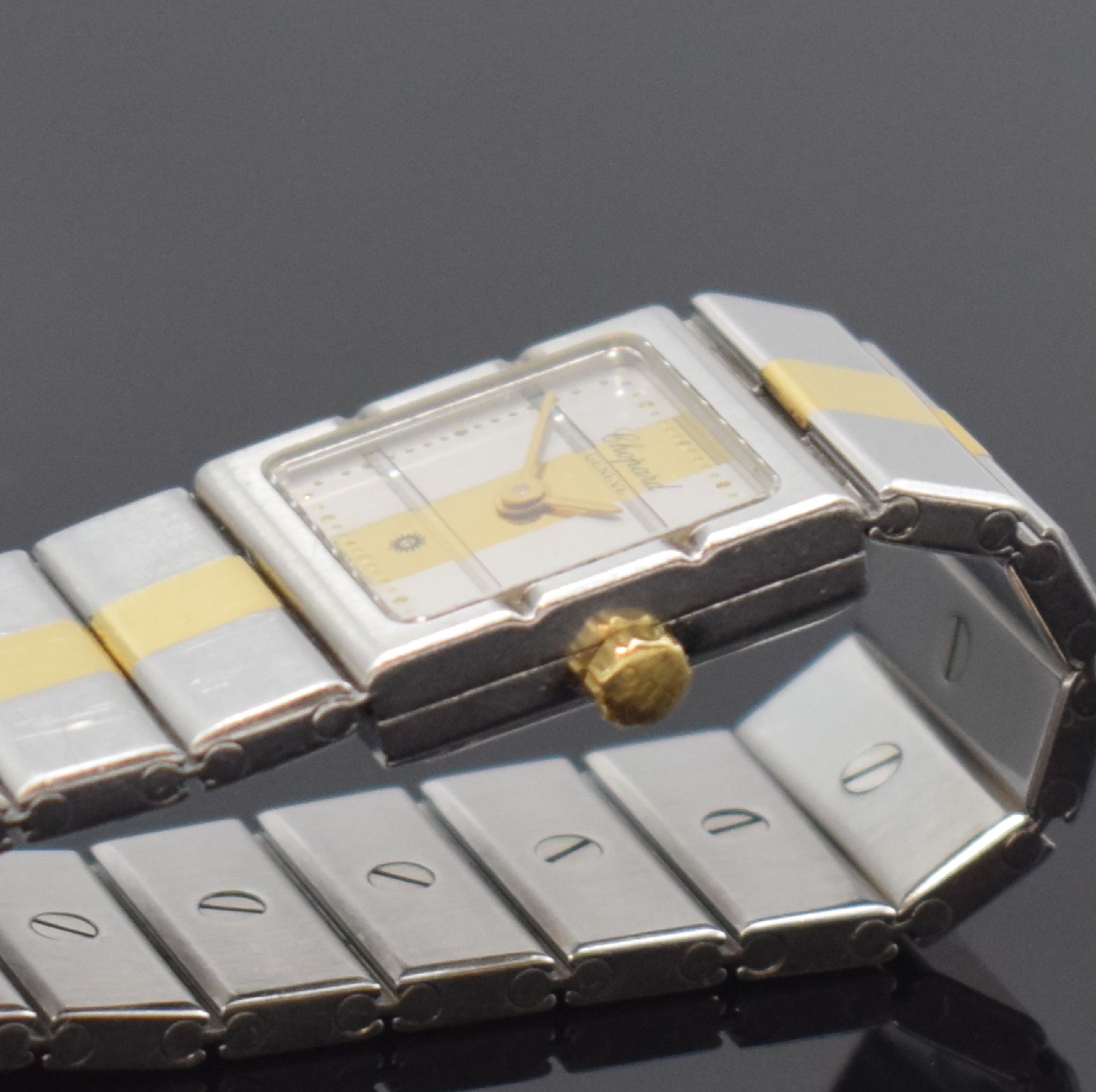 Detail c: CHOPARD St. Moritz Damenarmbanduhr, Schweiz um 1985, quartz, Edelstahl/Gold komb., Monocoque-Geh., Gliederband m. dopp. Faltschließe, 2-farb. ...