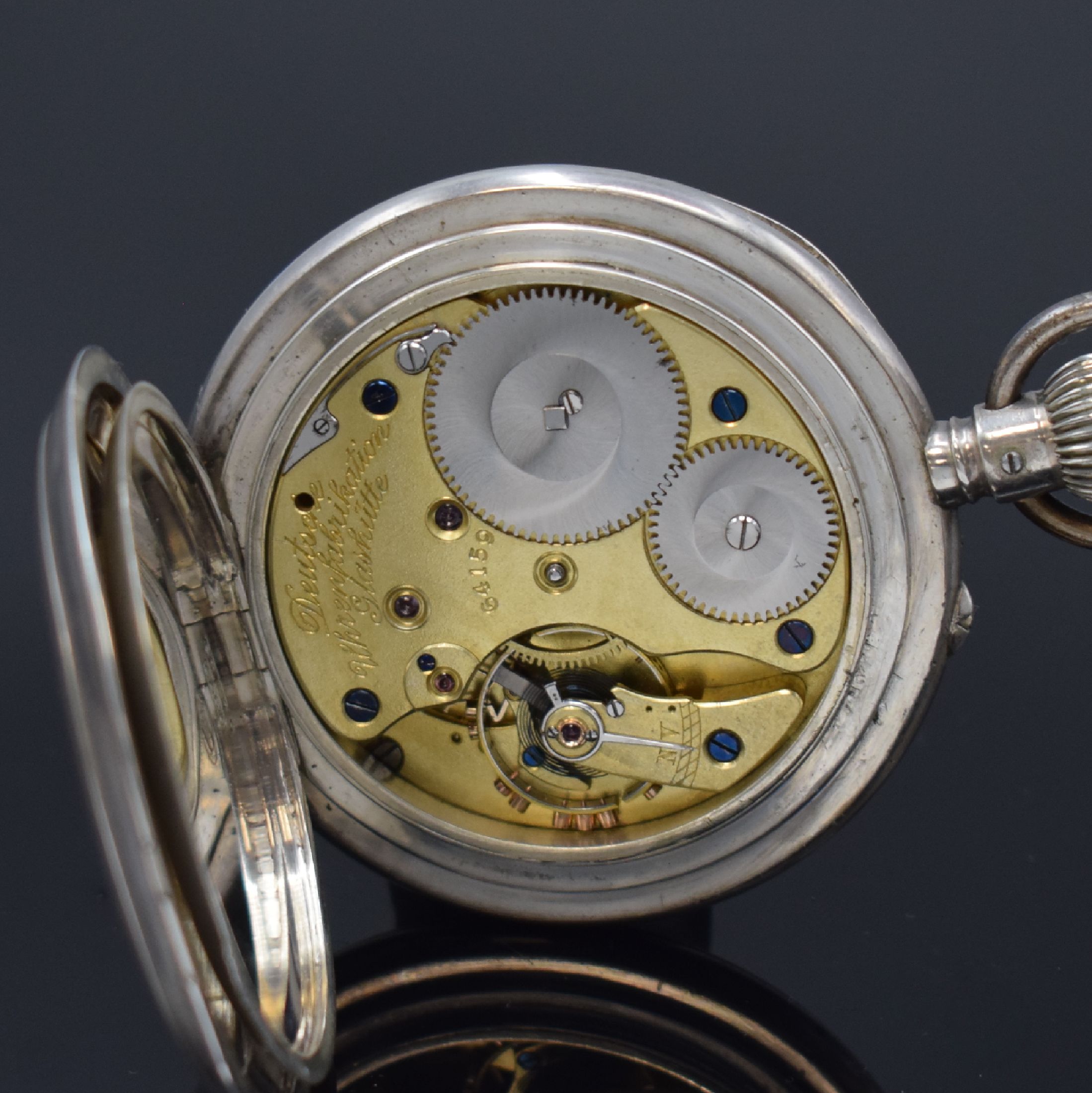Detail e: A. LANGE & SÖHNE -DUF- Beobachtungsuhr in Silber, Deutschland um 1915, glattes Jürgens-Geh. m. Goldscharnieren l. dell., 2- teil. Emailzifferbl. m. ...
