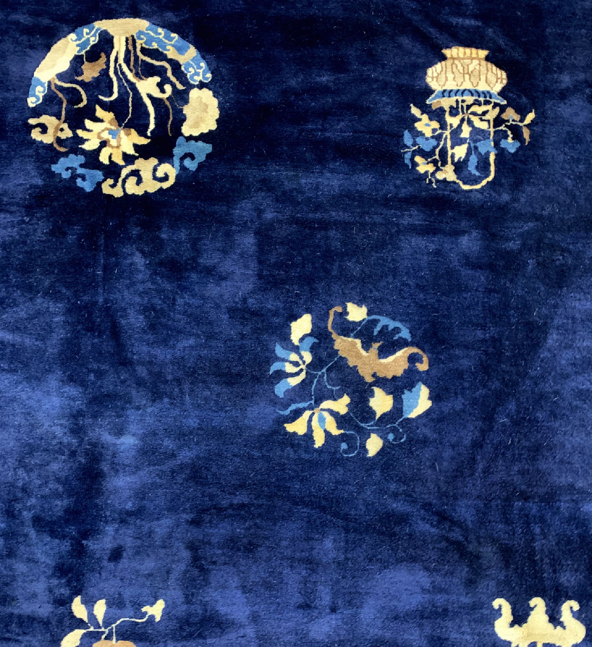Detail e: Peking"Palastteppich"antik, China, um 1900,Korkwolle auf Baumwolle, ca. 700 x 380 cm, EHZ: 2