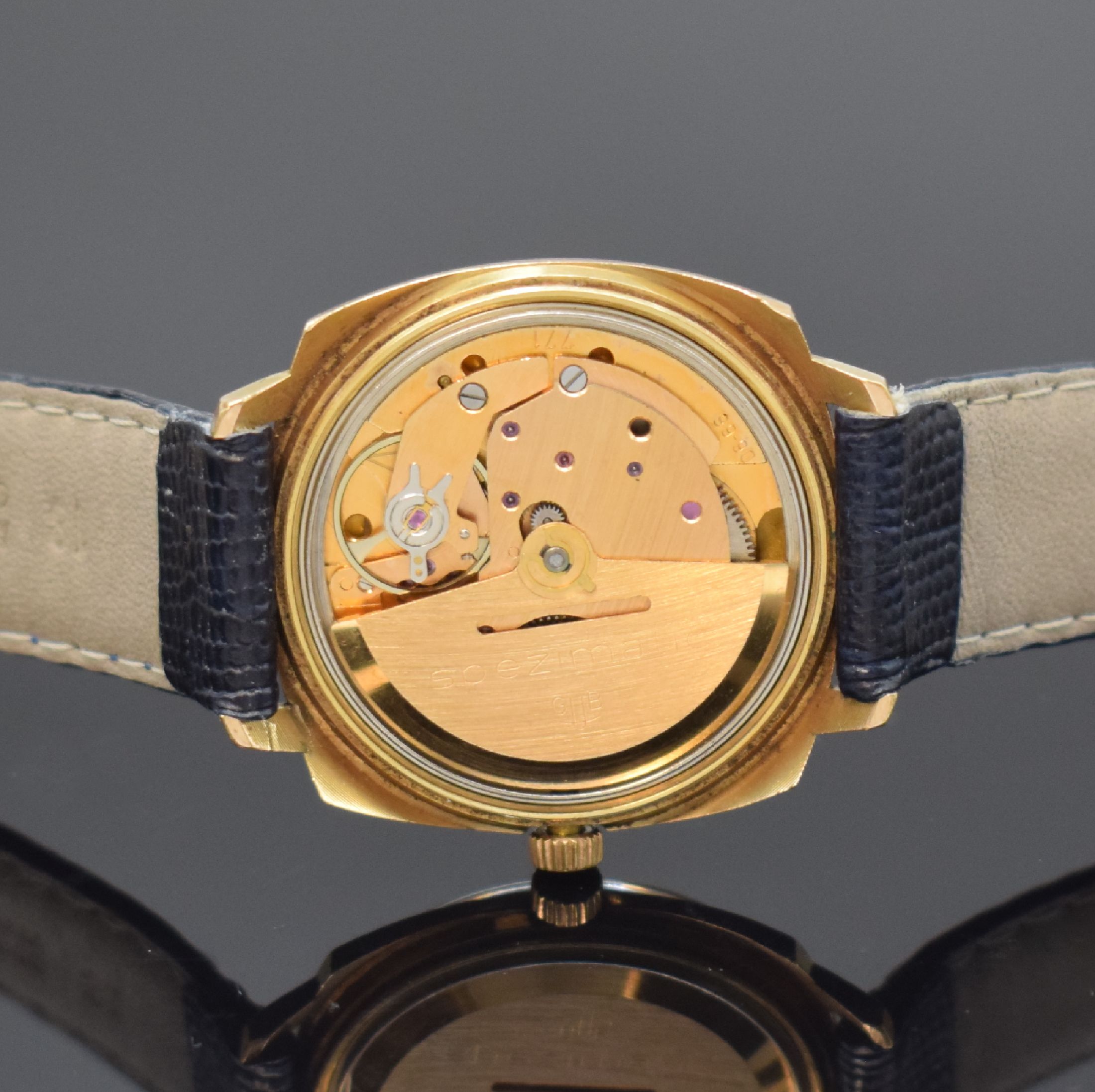 Detail e: GLASHÜTTE Spezimatic Kaliber 06-66 sogenannter "Goldfuchs" seltene vergoldete Armbanduhr, DDR um 1977, Automatik, 2-tlg. Geh. m. aufgedr. ...