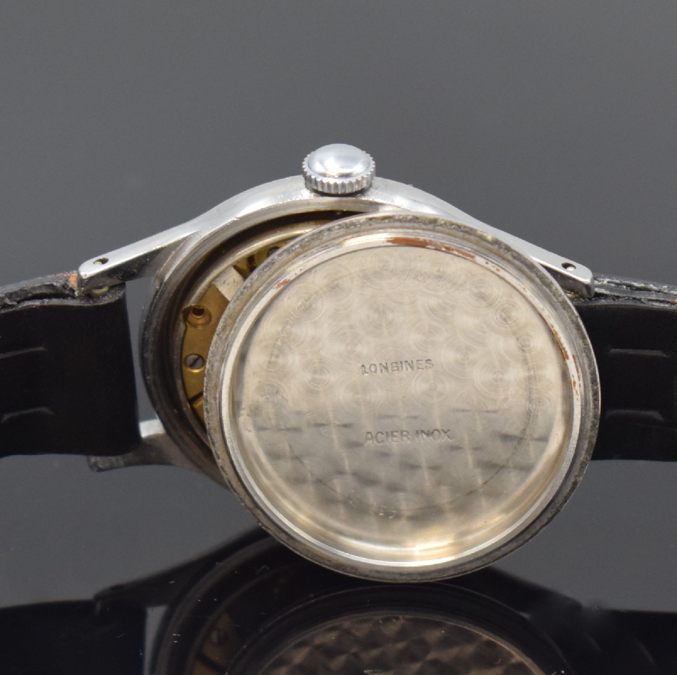 Detail e: LONGINES Kaliber 12.68N Armbanduhr in Stahl mit original schwarz-grauem Glanzblatt Referenz 23098, Handaufzug, Schweiz um 1945, Boden verschr., ...
