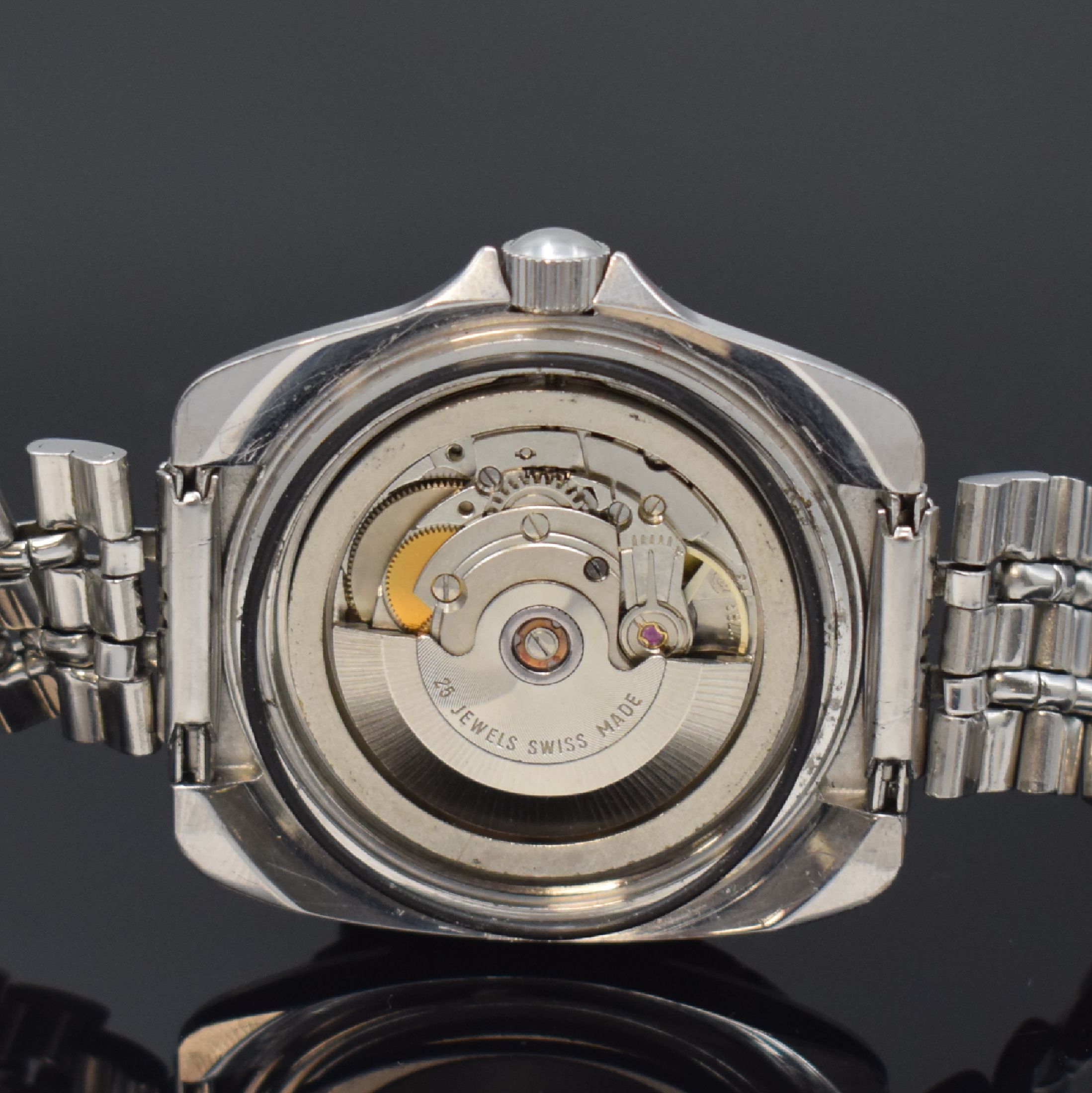 Detail d: MIREXAL Herren-Taucheruhr in Stahl, Automatik, Schweiz um 1970, Boden und Krone verschr., ab Herst. wasserd., beids. drehb. Stahl-Lünette mit 60er ...