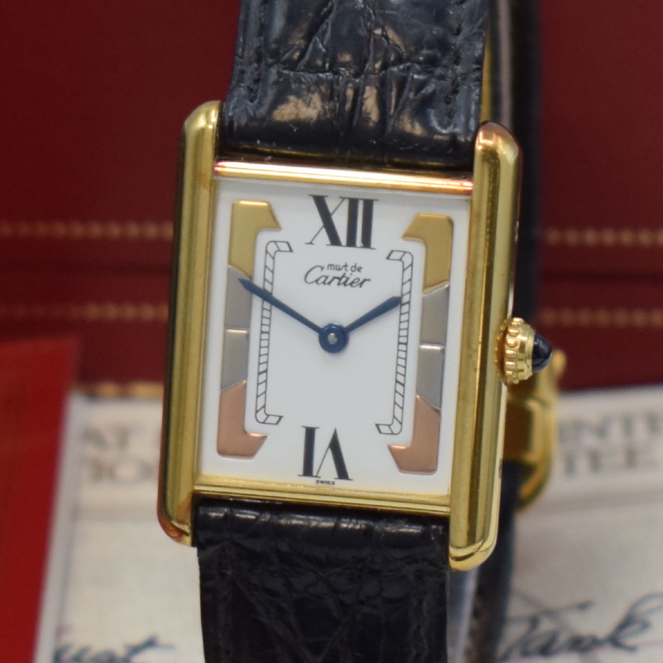 Detail a: CARTIER Damenarmbanduhr Tank Vermeil Referenz 590005, Schweiz verk. lt. beil. Pap. 05/1995, quarz, 2-teil., verg. Silbergeh. inkl. Lederband (zu ...