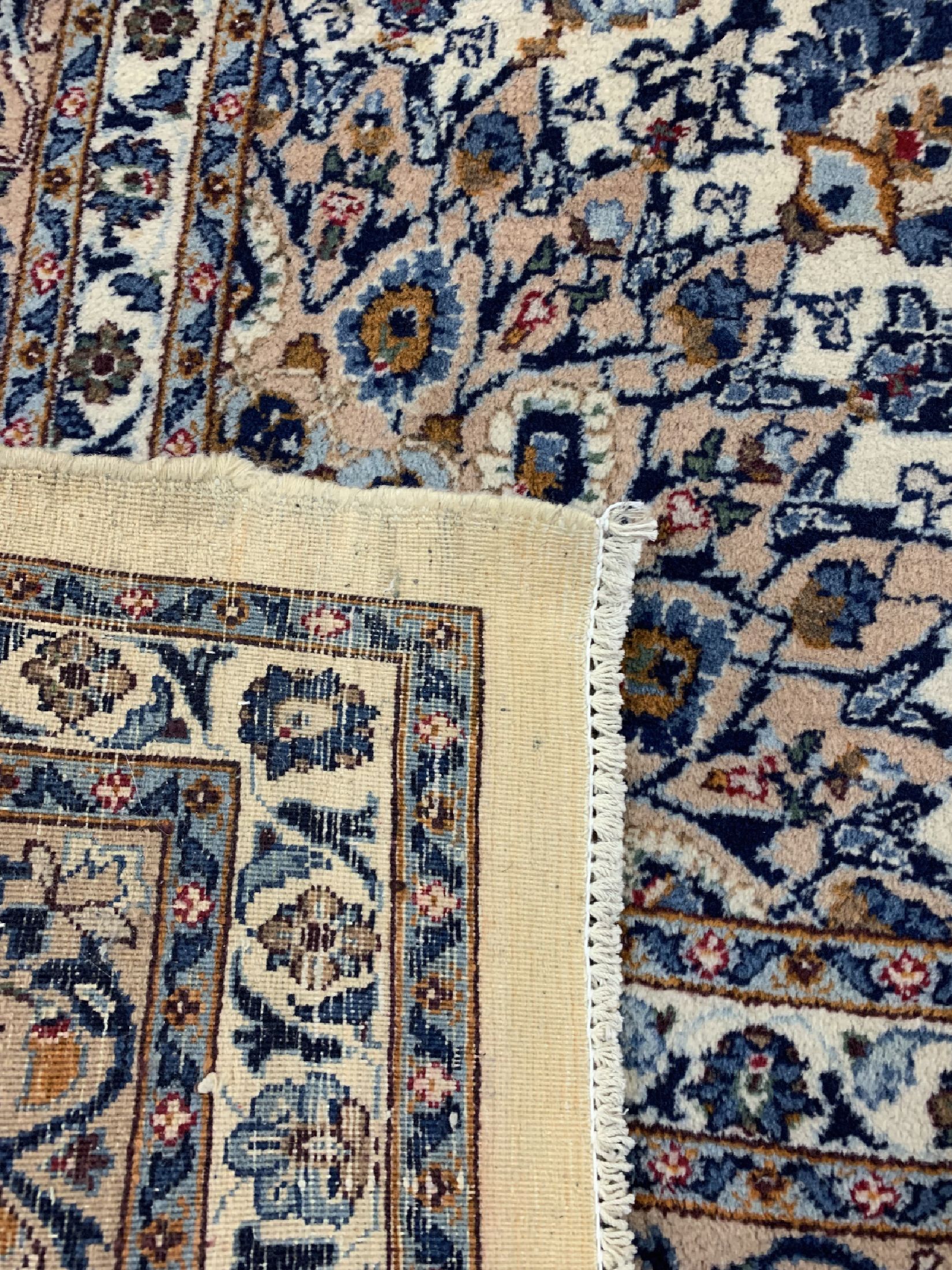 Detail d: Kaschmar, Persien, ca. 50 Jahre, Wolle auf Baumwolle, ca. 360 x 250 cm, EHZ: 2