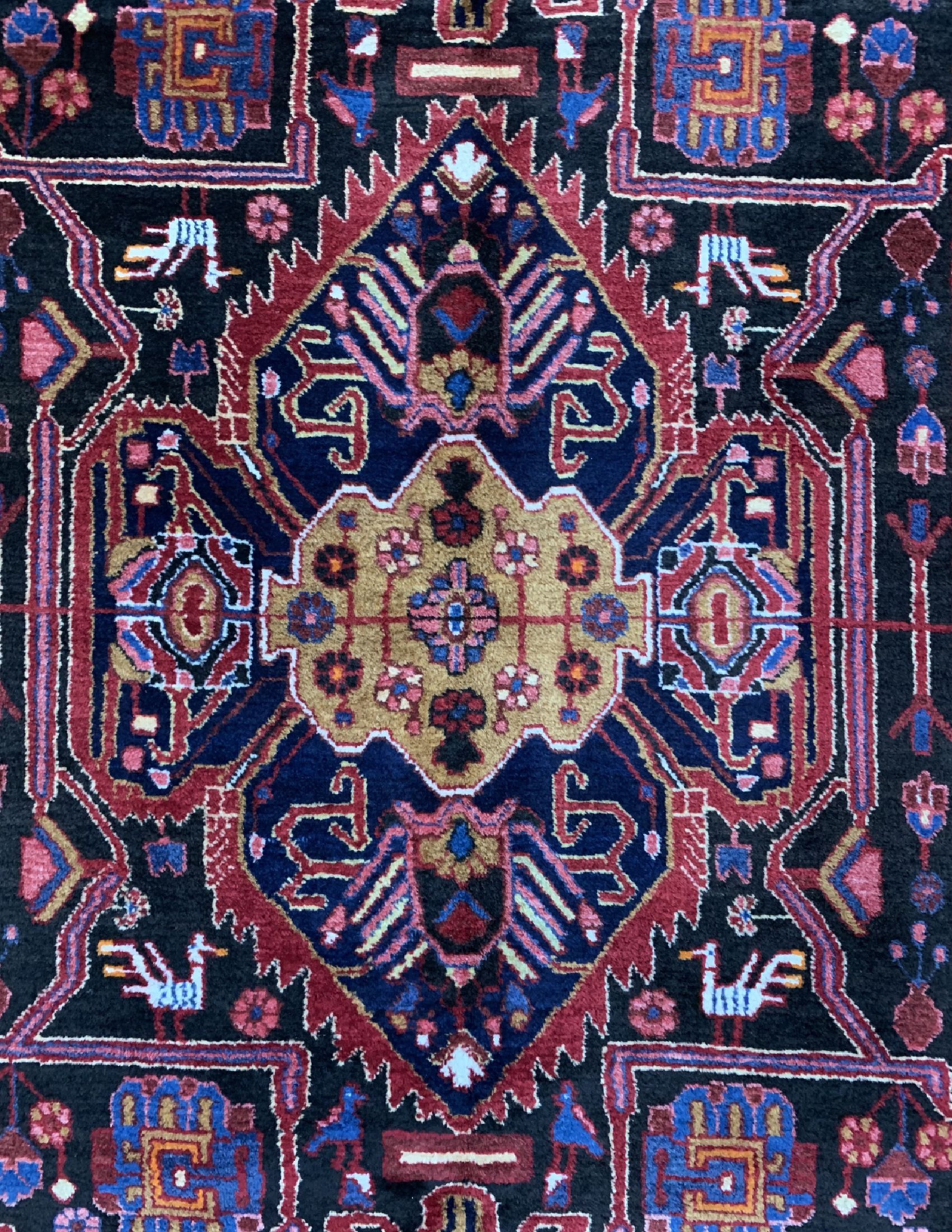 Detail b: Nahawand, Persien, ca. 50 Jahre, Wolle auf Baumwolle, ca. 325 x 163 cm, EHZ: 1-2