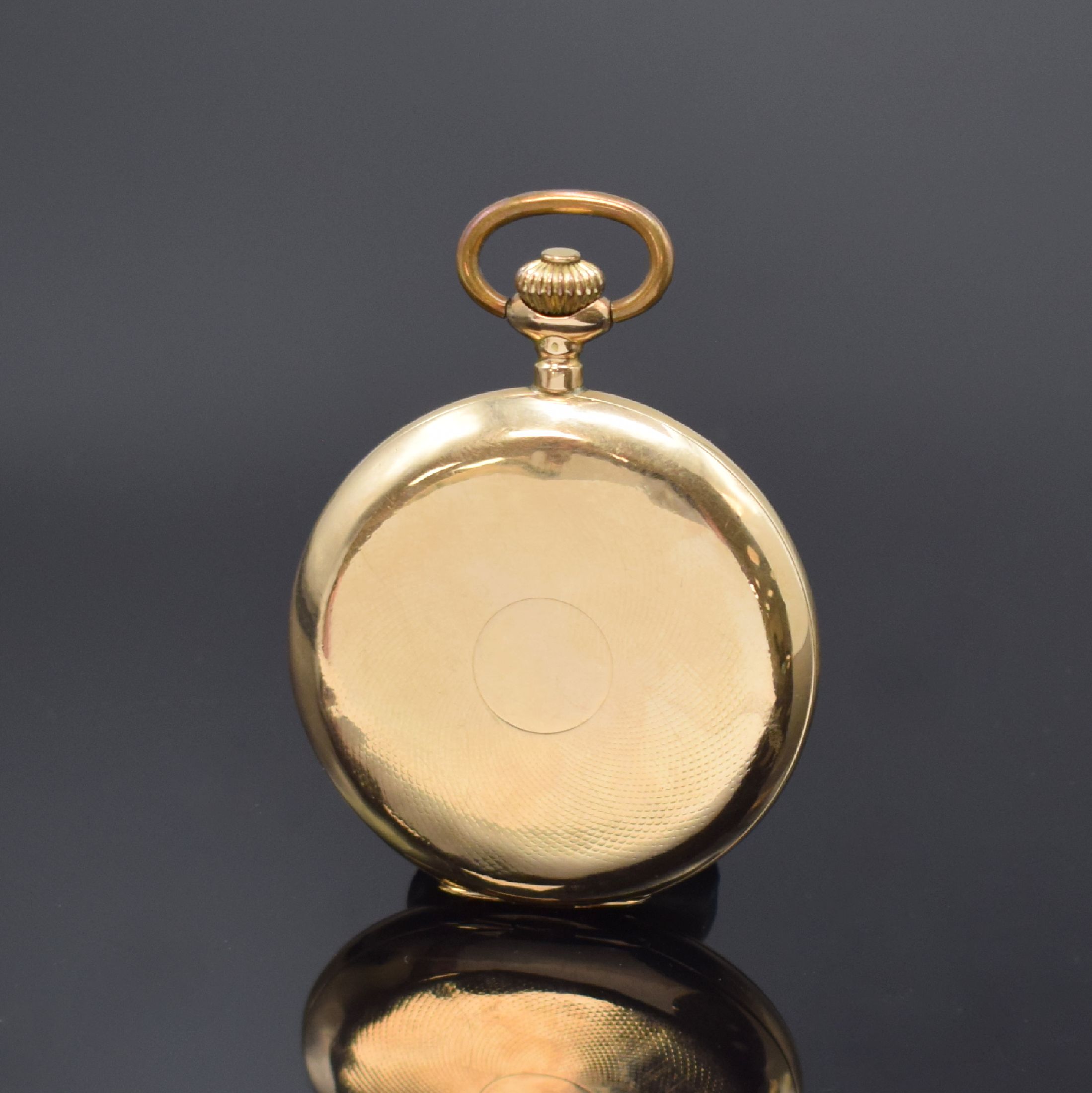 Detail b: Herrensavonette und Damentaschenuhr in GG 585/000, Schweiz um 1900/1920, 1) Herren- Savonette, guill. 2-Deckel Goldgeh. berieb., vers. Zifferbl., ...