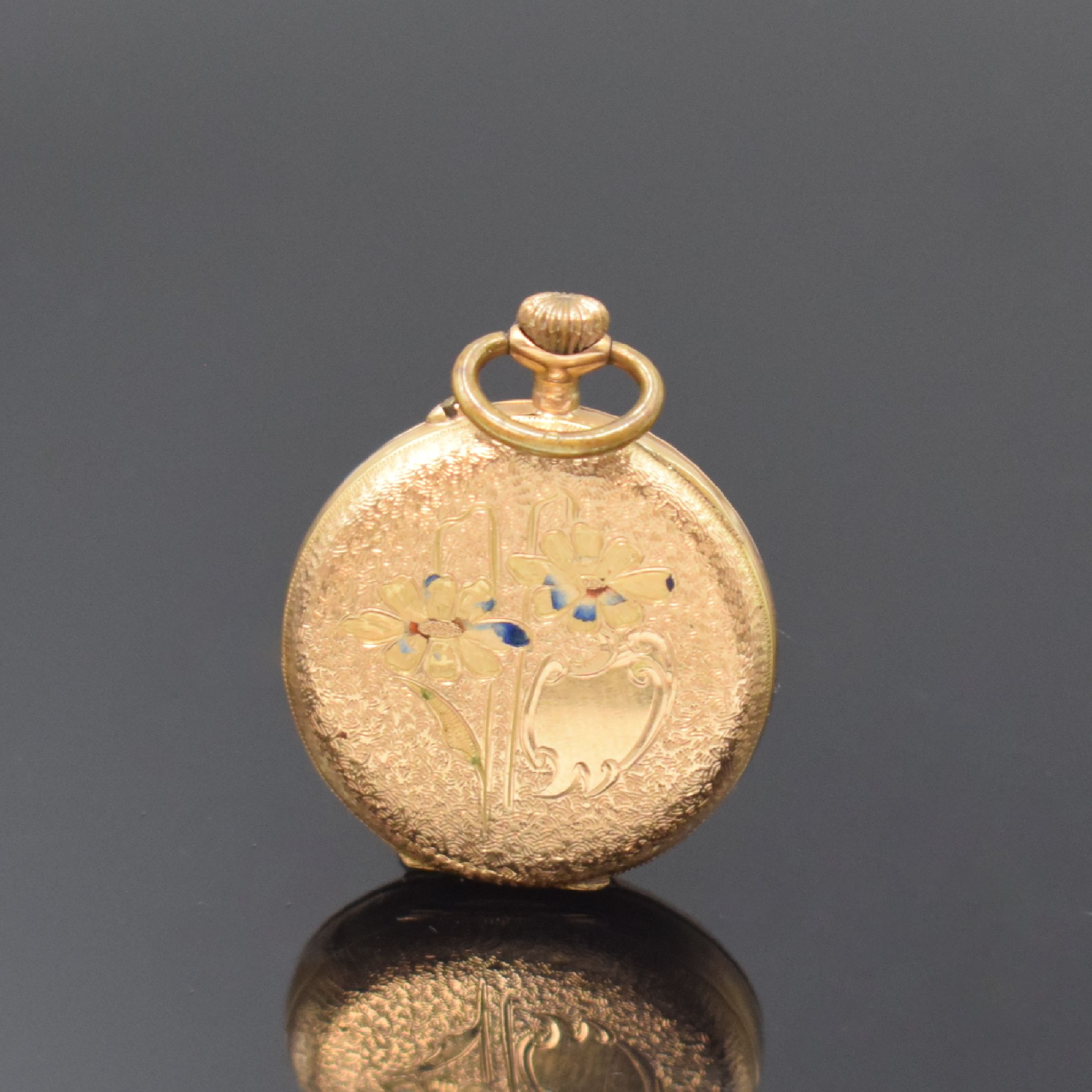 Detail i: Herrensavonette und Damentaschenuhr in GG 585/000, Schweiz um 1900/1920, 1) Herren- Savonette, guill. 2-Deckel Goldgeh. berieb., vers. Zifferbl., ...