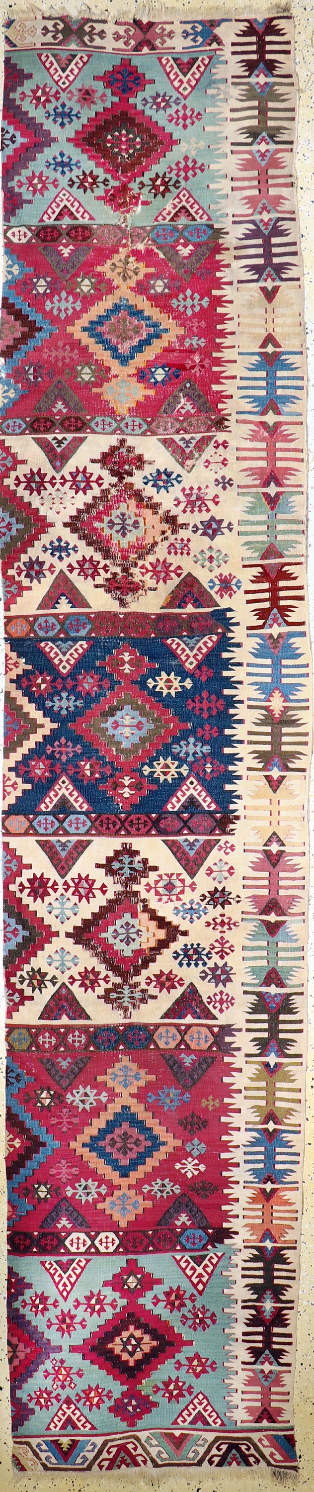 Anatol Kelim antik, Türkei, 19.Jhd, Wolle auf Wolle, ca. 396 x 81 cm, EHZ: 4