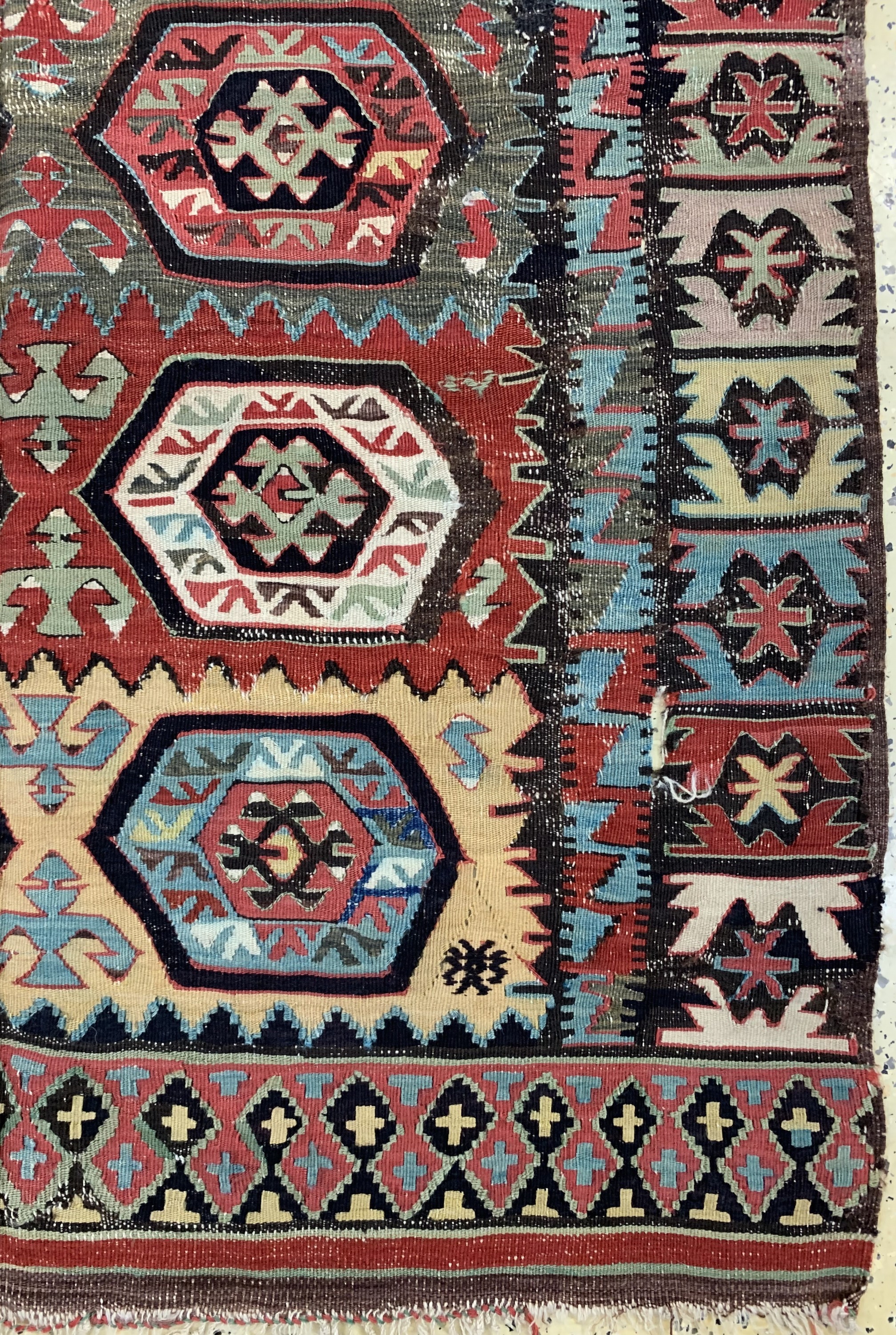 Detail a: Anatol Kelim antik, Türkei, 19.Jhd, Wolle auf Wolle, ca. 190 x 110 cm, EHZ: 3-4