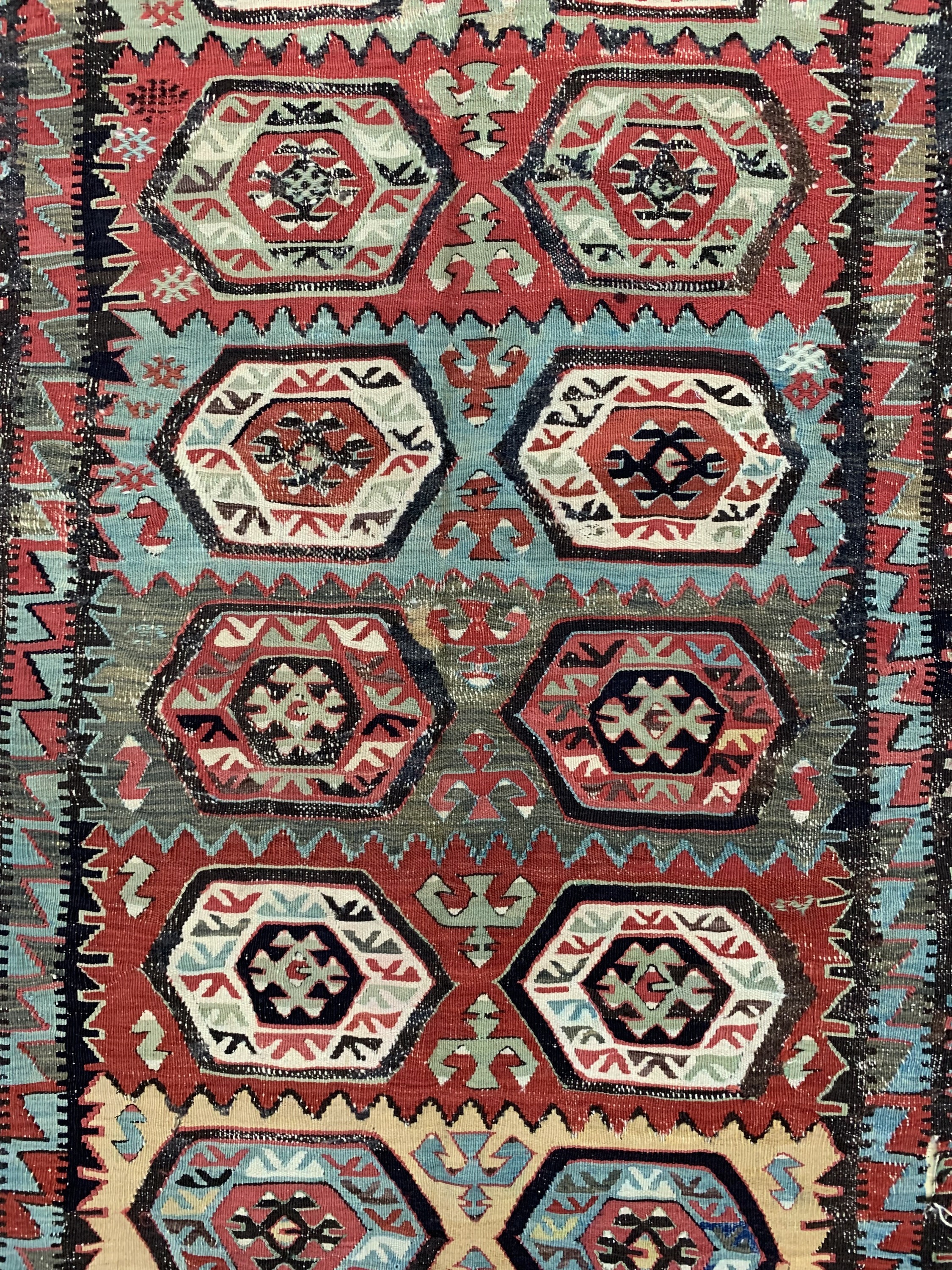 Detail c: Anatol Kelim antik, Türkei, 19.Jhd, Wolle auf Wolle, ca. 190 x 110 cm, EHZ: 3-4